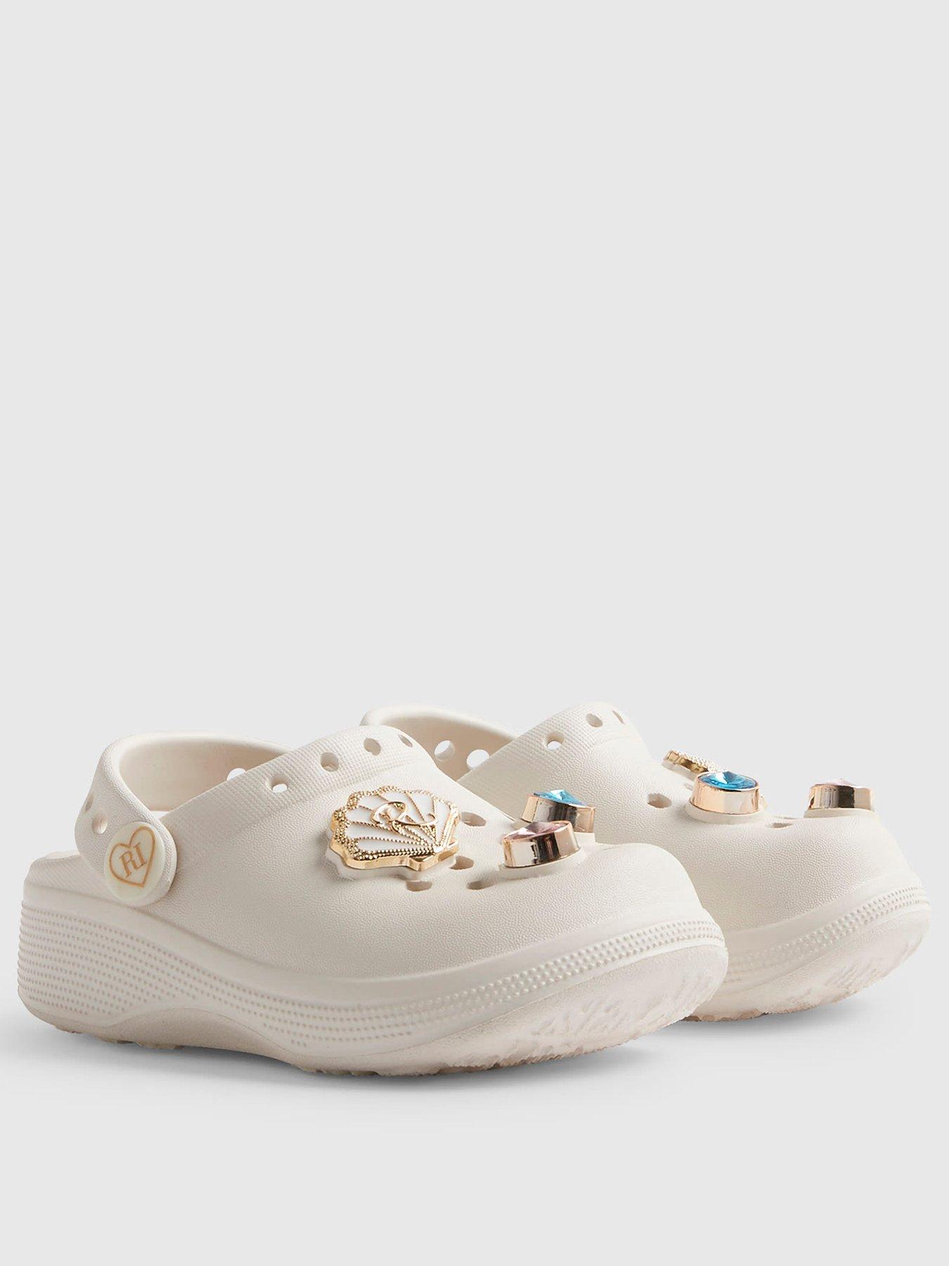 Image 2 of 5 of River Island Mini Girls Shell Gem Clog Sandals - White