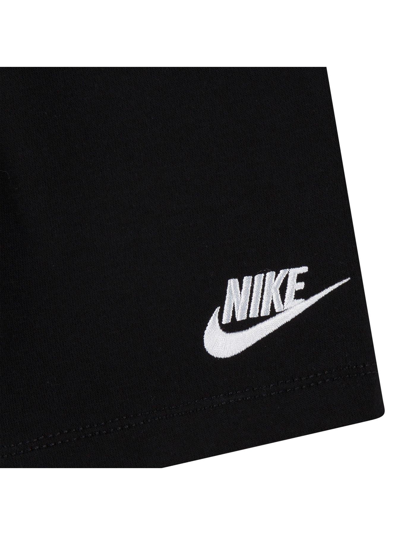 Image 4 of 4 of Nike Unisex Club Short Set - Black