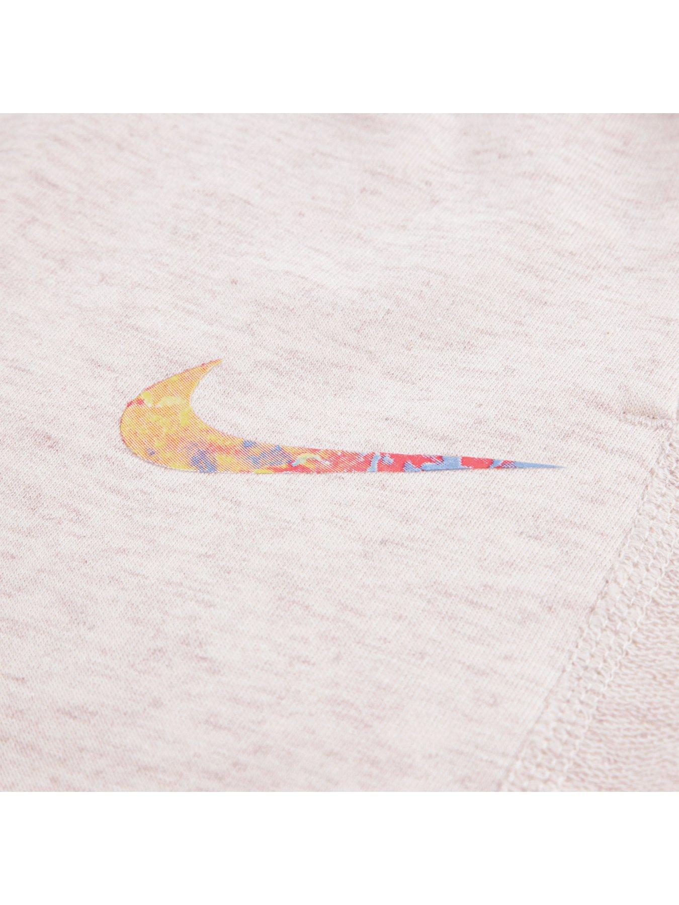 Image 4 of 5 of Nike Unisex Crew Set - Cream