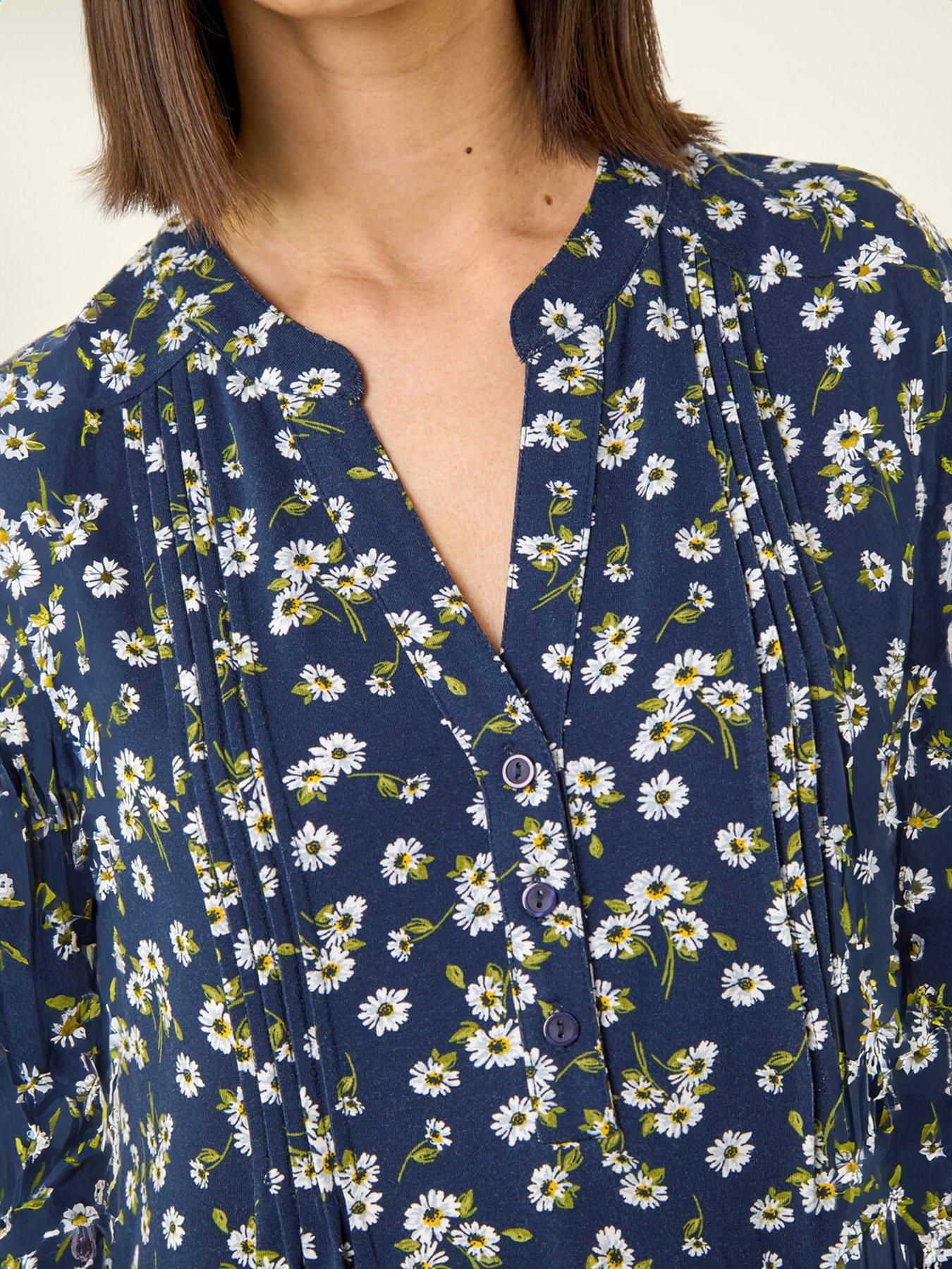Image 5 of 5 of Roman Ditsy Floral Pintuck Shirt