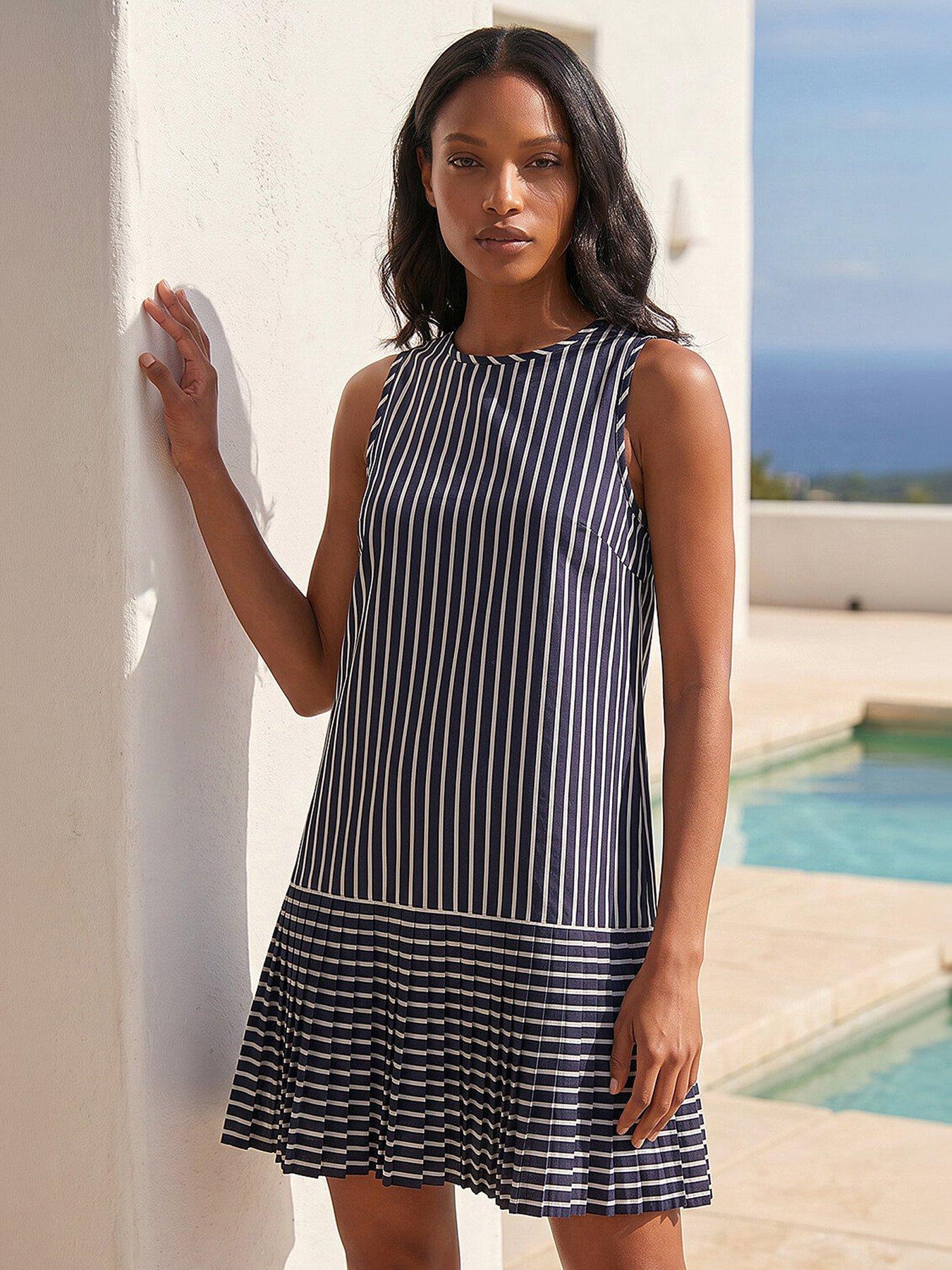 Roman Stripe Print Pleated A-Line Dress