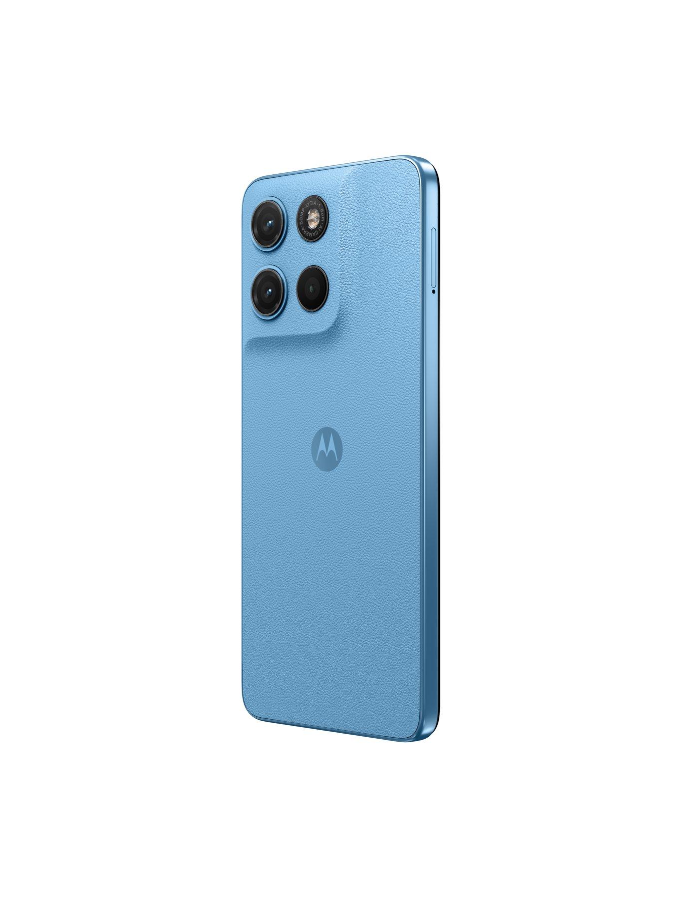 Image 2 of 7 of Motorola G17 - 128GB, PANTONE Mobile - Alaskan Blue