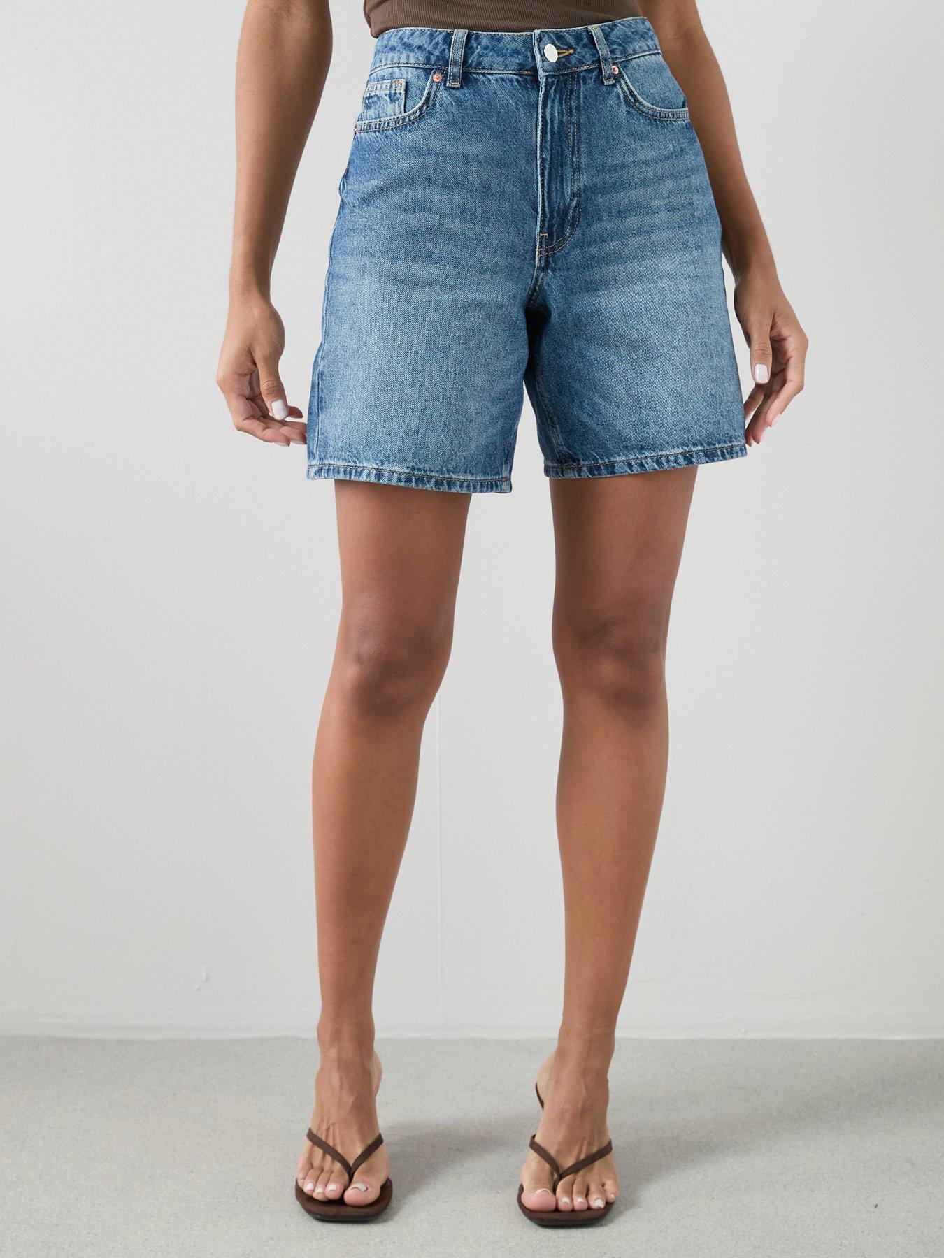 Image 3 of 7 of The Very Collection Longline Vintage Baggy Shorts - Dark Wash