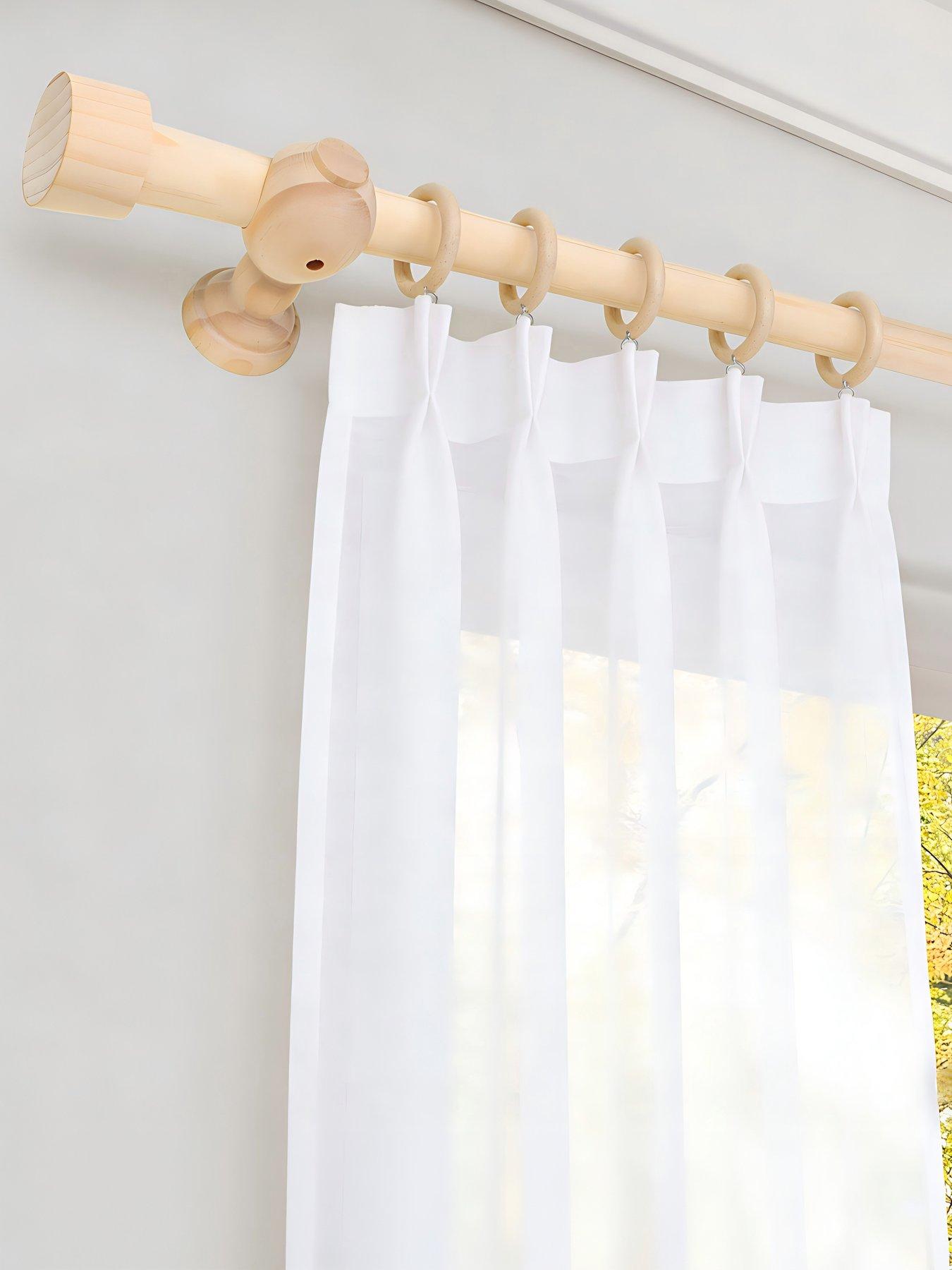 The Very Collection 28mm Stud Wood Pole 2.0m