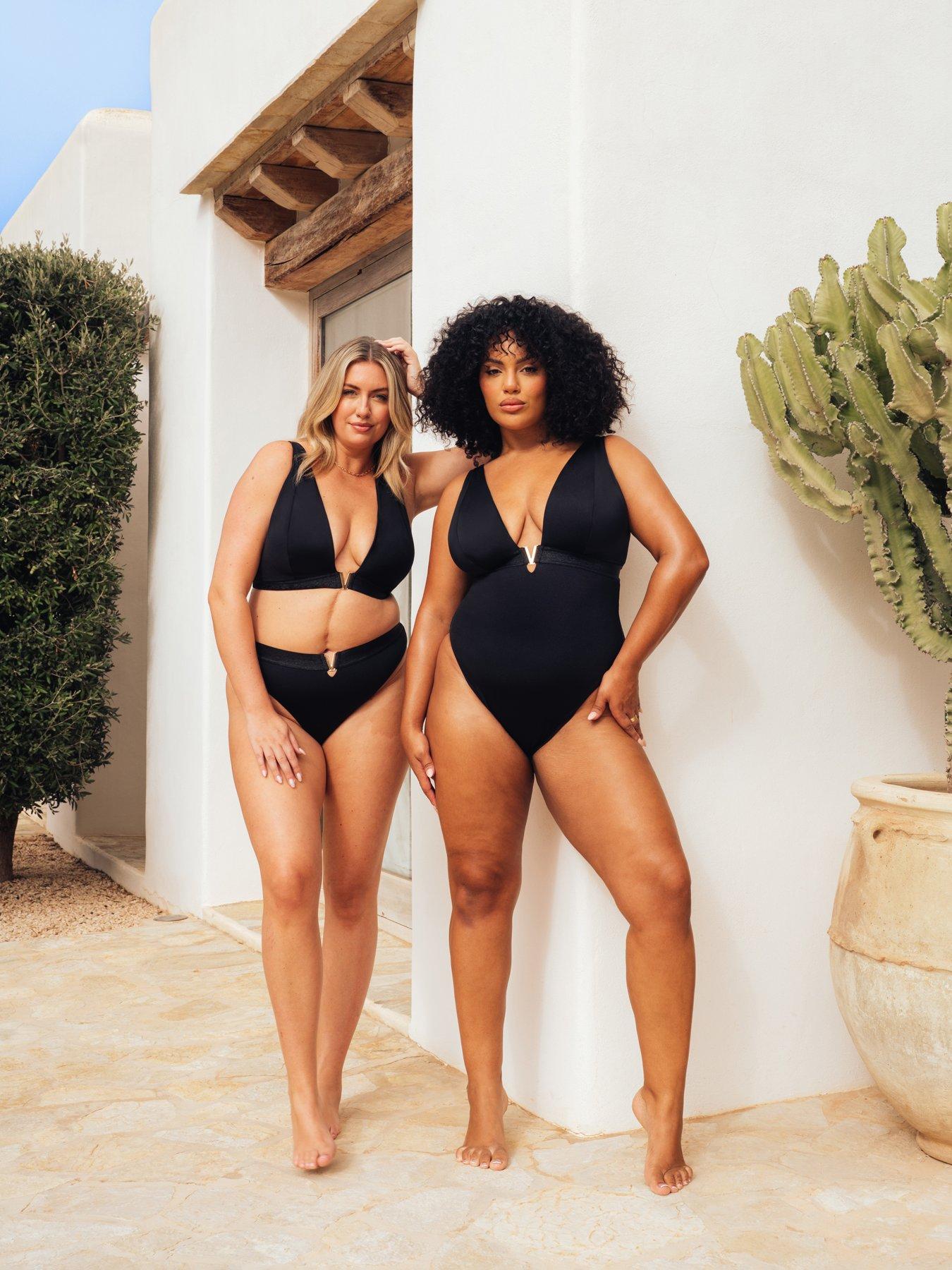 Image 2 of 6 of Curvy Kate Siren Seas Non Wired Swimsuit - Black