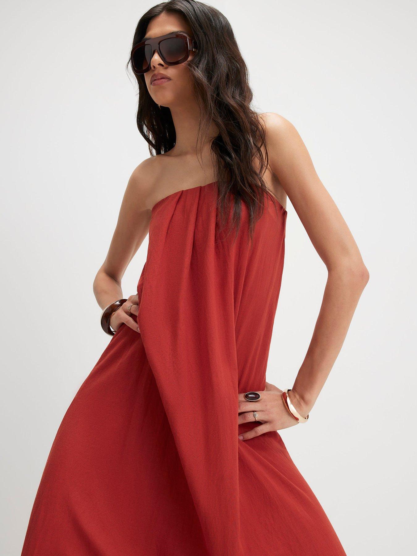 Image 4 of 6 of River Island Short Linen Bandeau Maxi Dress - Orange