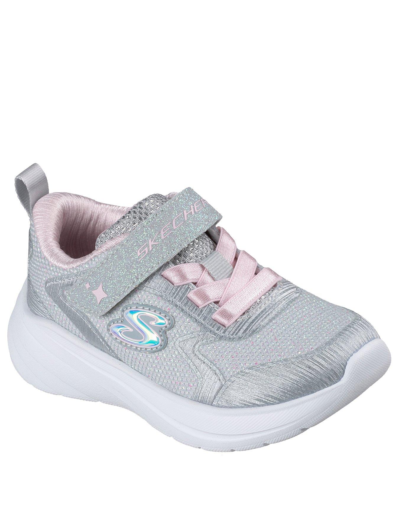 Image 2 of 6 of Skechers Wave 92 Trainer - Silver