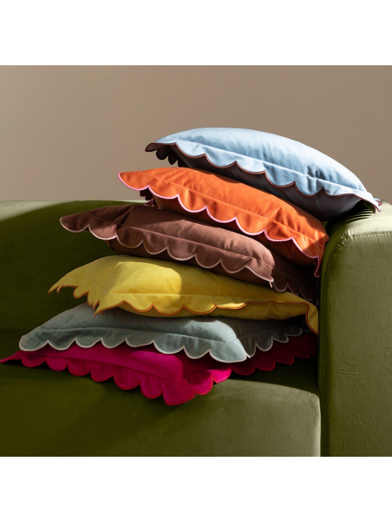 Image 6 of 6 of Furn Lil Scallop 45x45cm Cushion