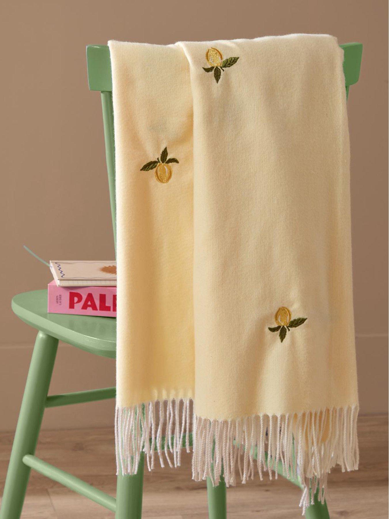 Furn Fruits 130X180 Throw Zesty Lemon