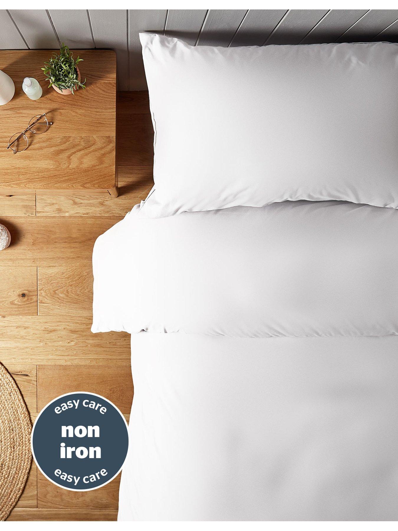Image 3 of 6 of Silentnight Supersoft Duvet Set and Fitted Sheet Bundle
