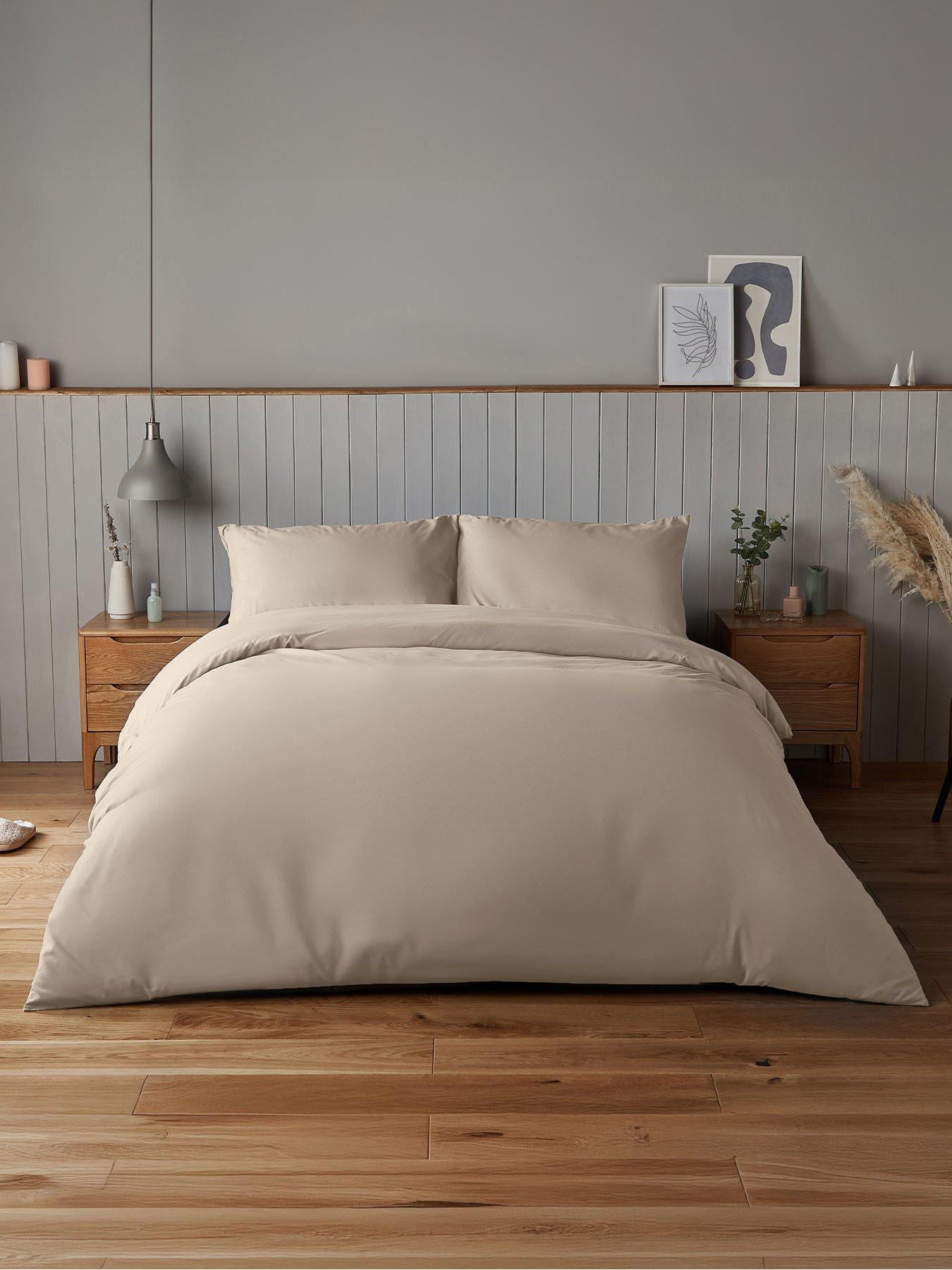 Silentnight Supersoft Duvet Set and Fitted Sheet Bundle