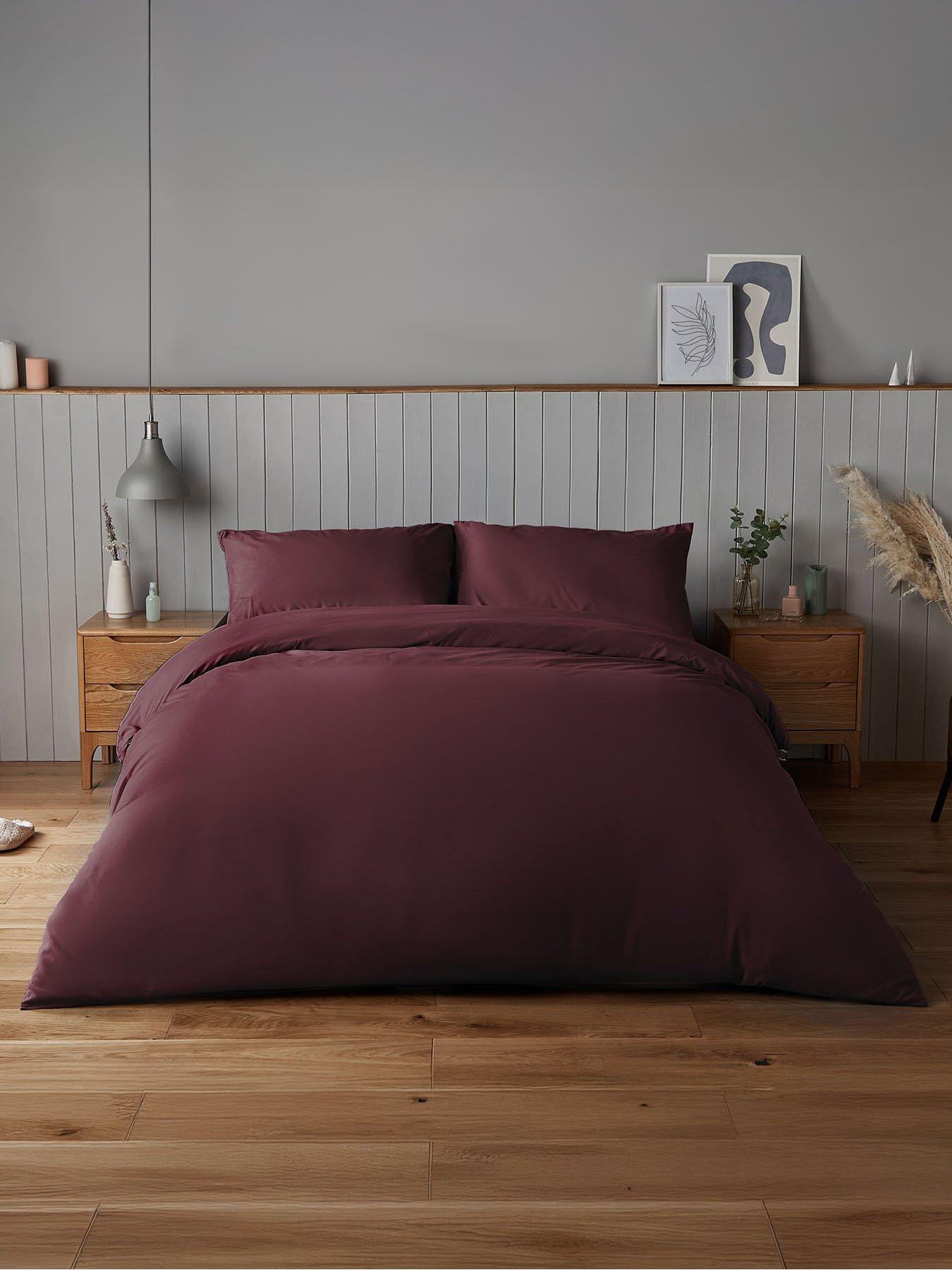 Silentnight Supersoft Duvet Set and Fitted Sheet Bundle