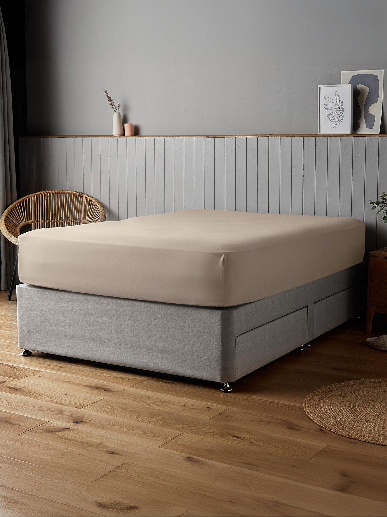 Image 1 of 6 of Silentnight Supersoft 2 Pack Fitted Sheet Bundle