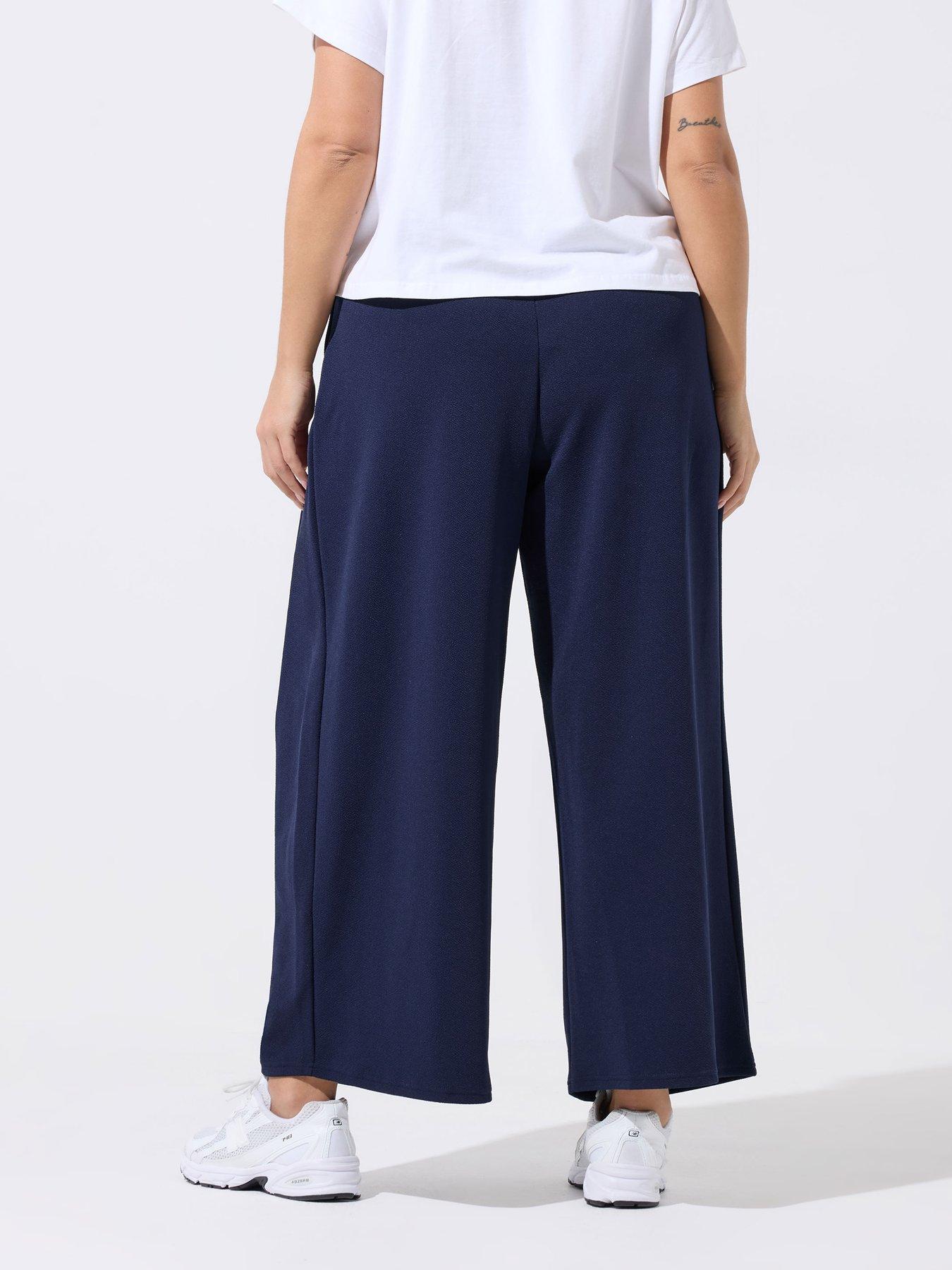 Image 2 of 5 of Yours Curve Pleat Wide Leg Trousers - Navy