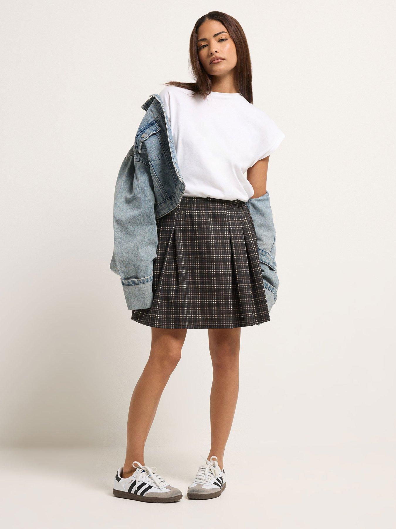 Image 3 of 5 of PixieGirl Petite Check Mini Skirt