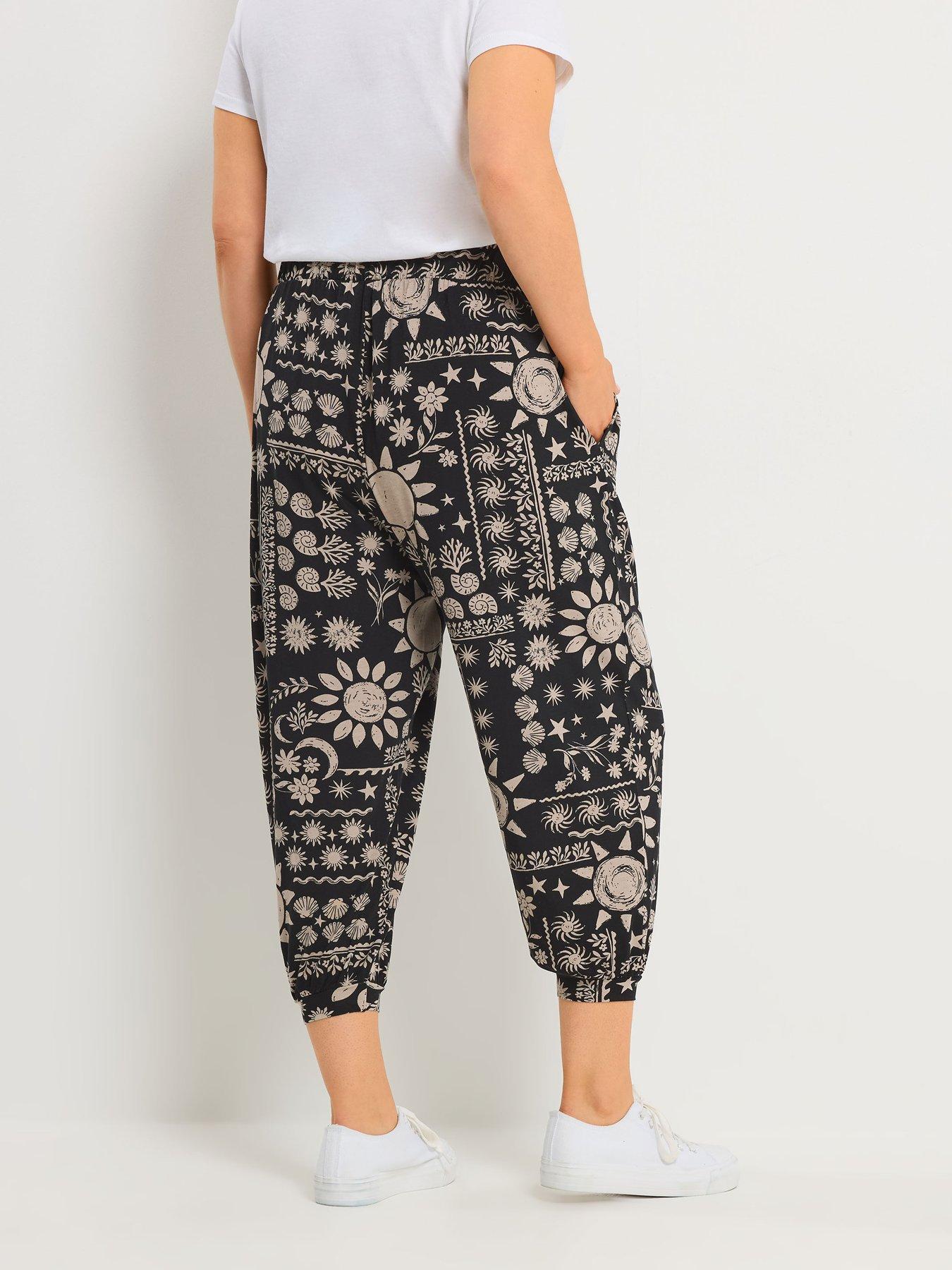 Image 2 of 5 of Yours Curve Jersey Crop Harem Trouser - Black