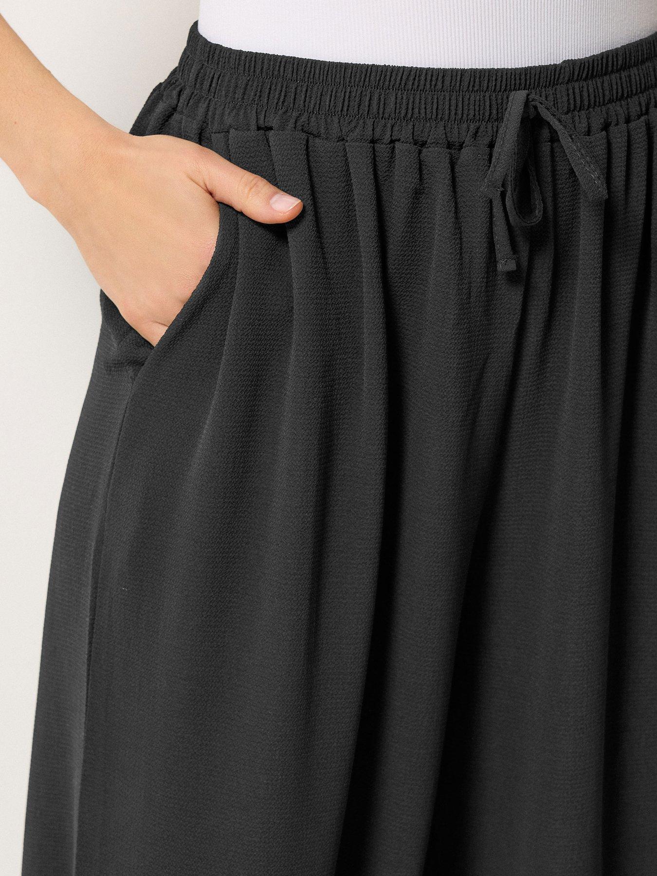 Image 4 of 5 of Long Tall Sally Tall Gathered Hem Trouser 34"