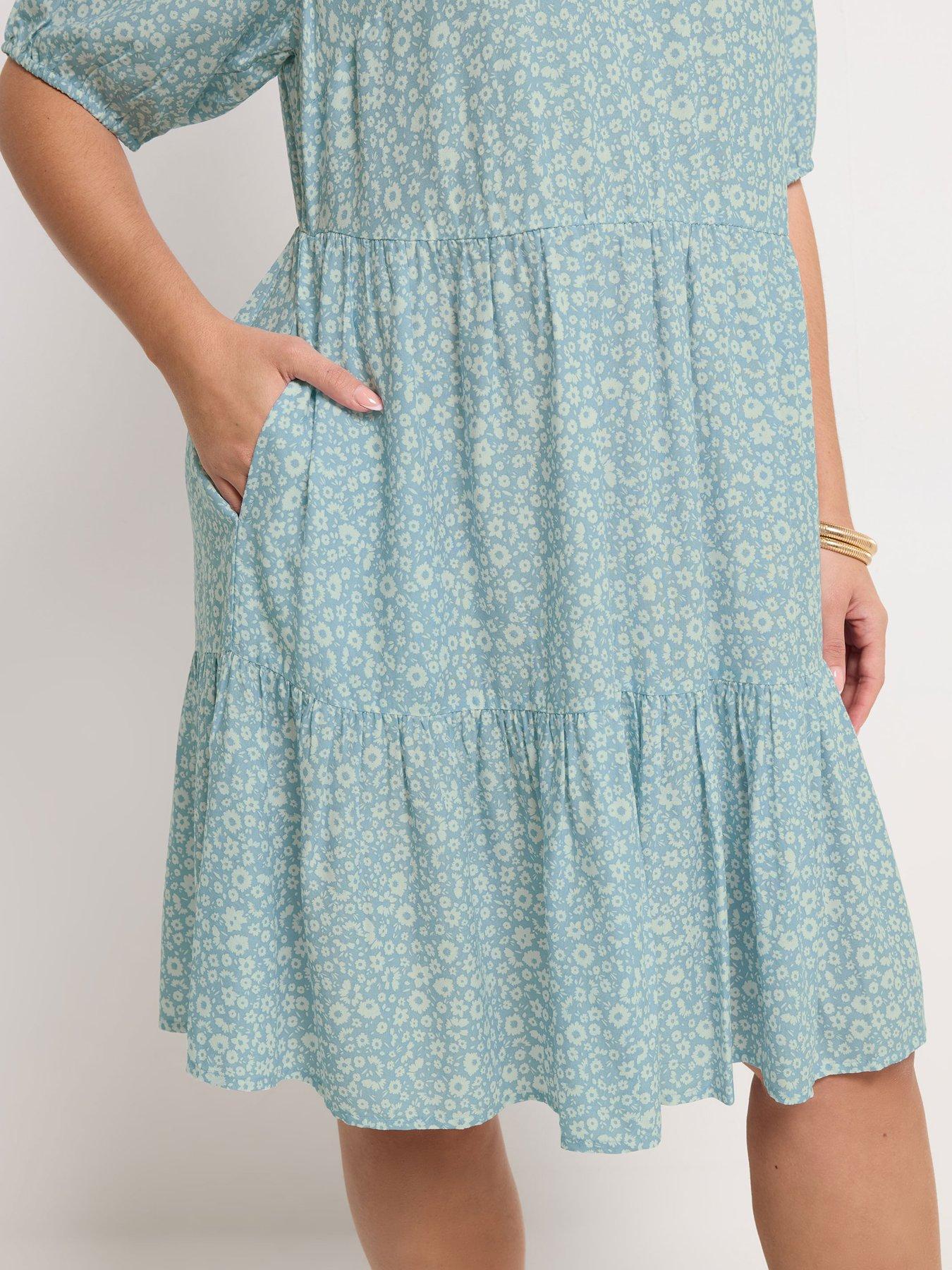 Image 4 of 5 of Yours Curve Tiered Smock Dress