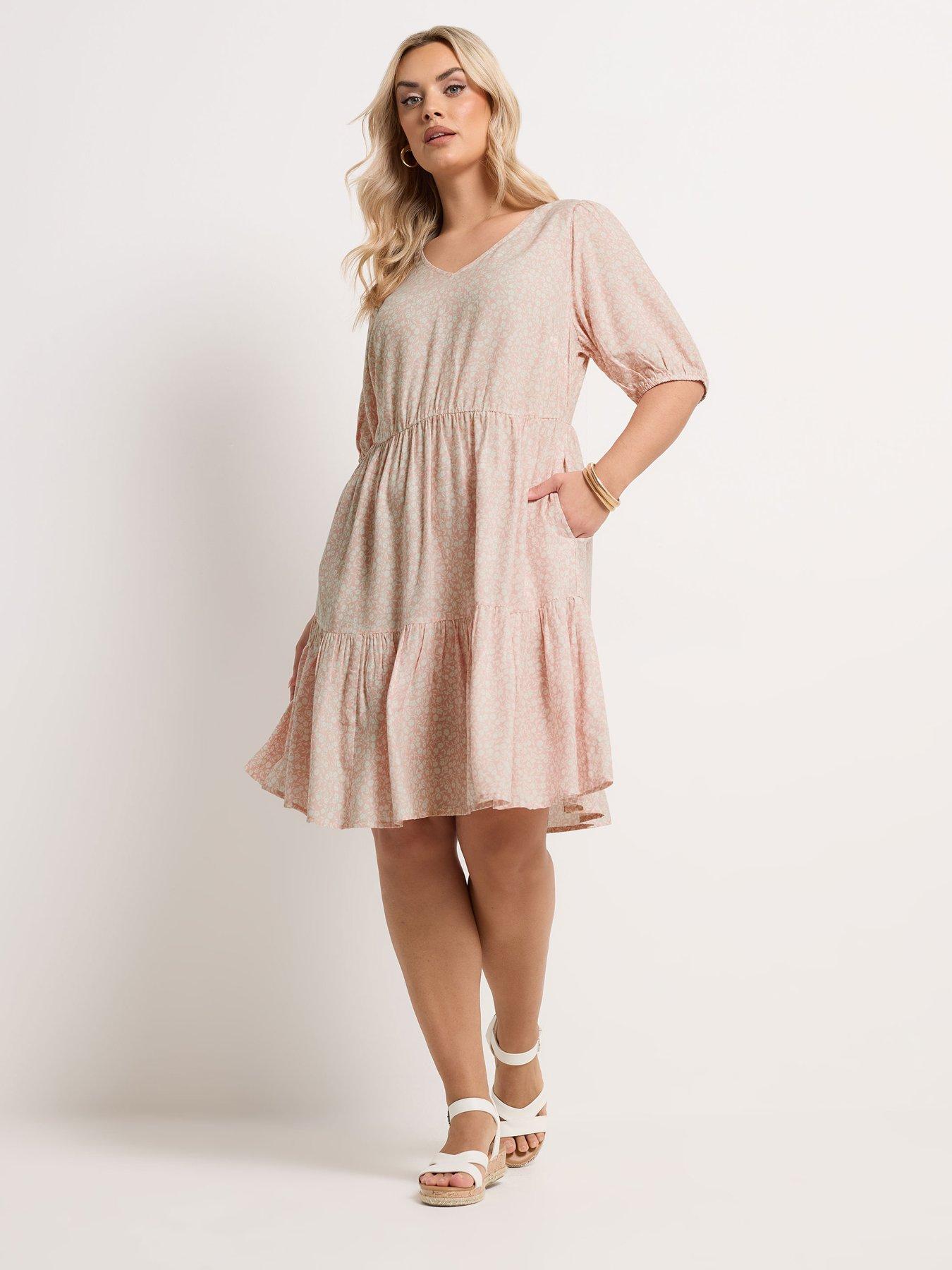 Image 3 of 5 of Yours Curve Tiered Smock Dress