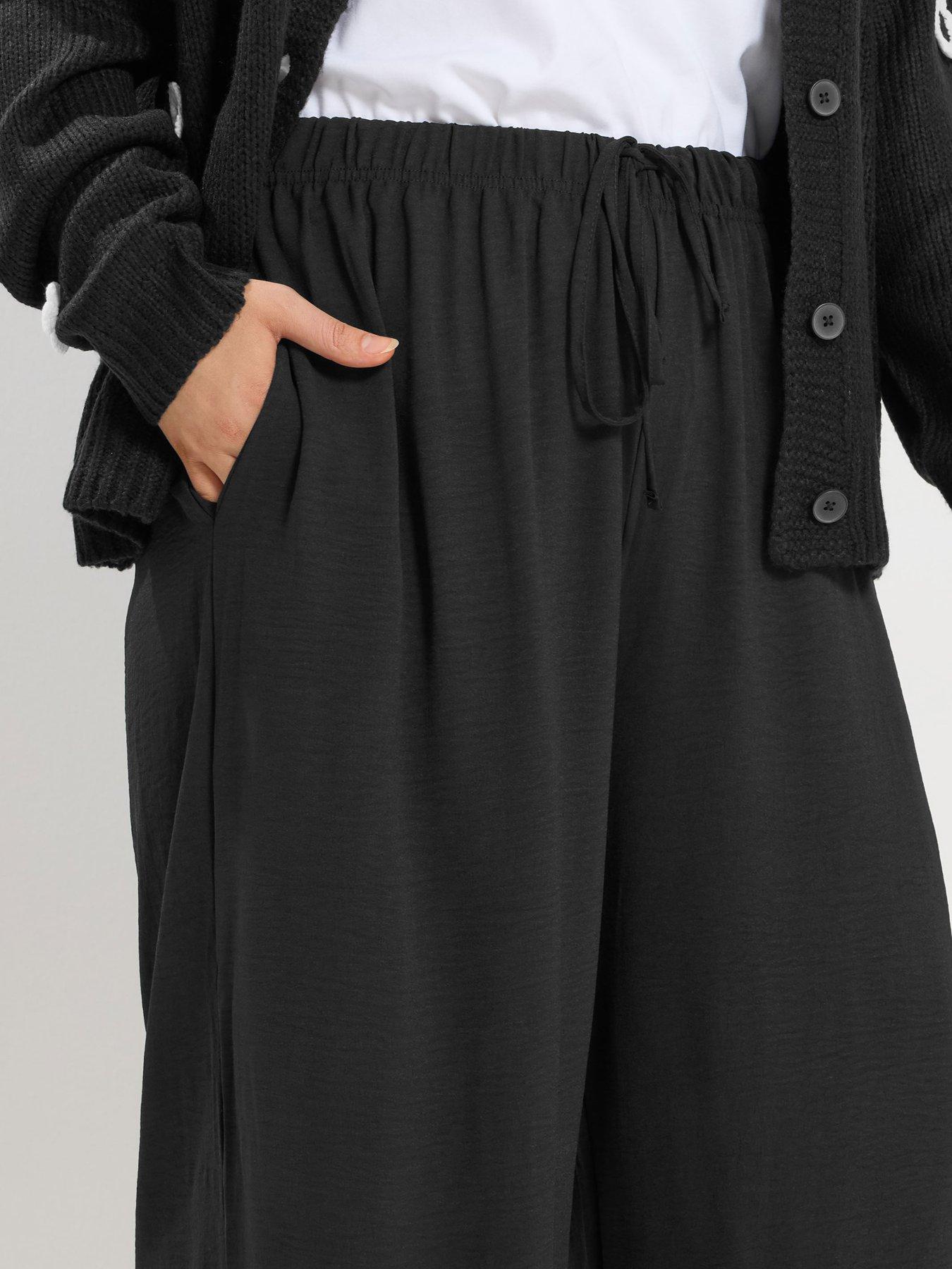 Image 4 of 5 of Yours Curve Washed Twill Wide Leg Trouser 26" - Black