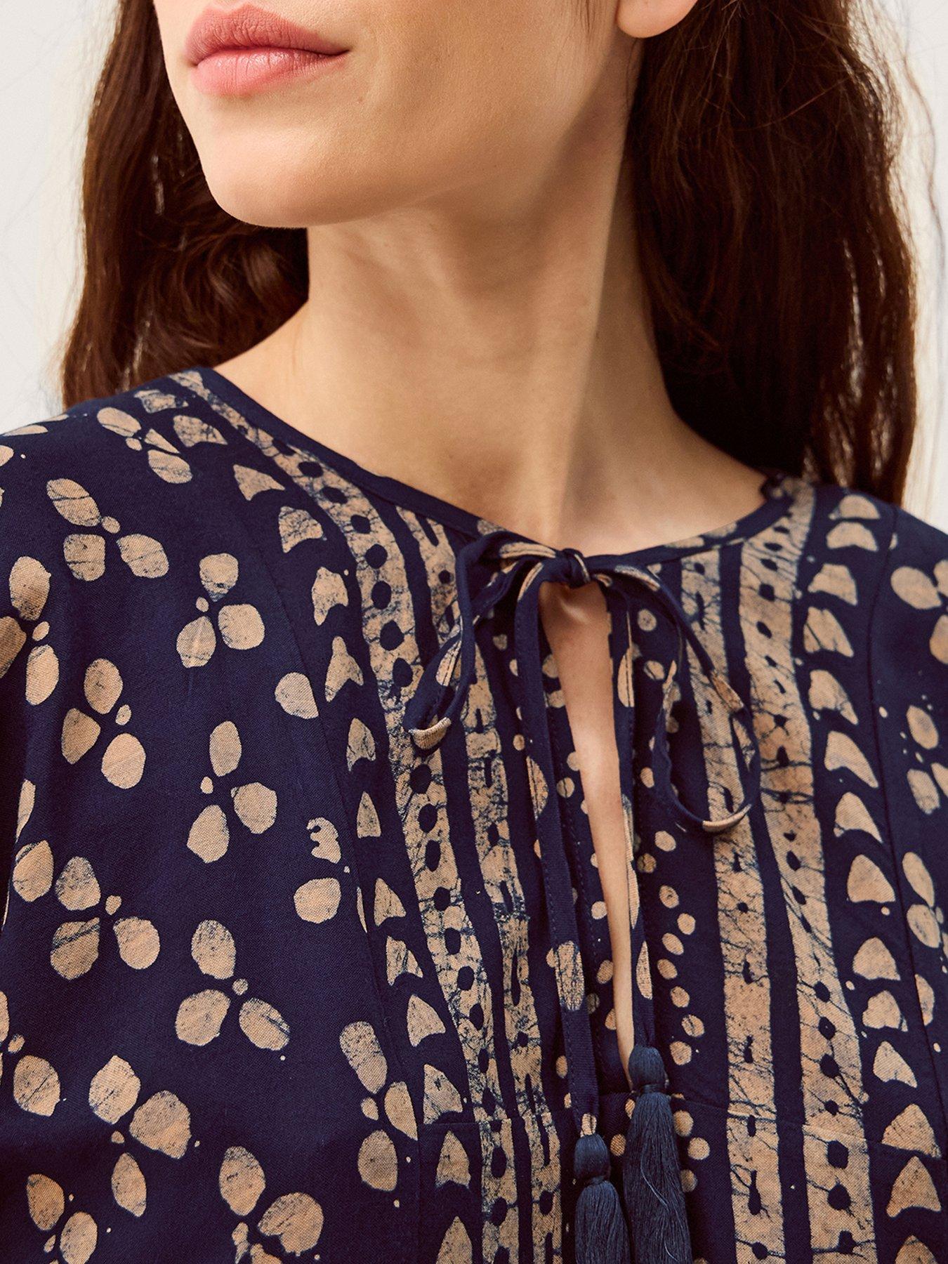 Image 4 of 5 of Monsoon Clover Print Top - Blue
