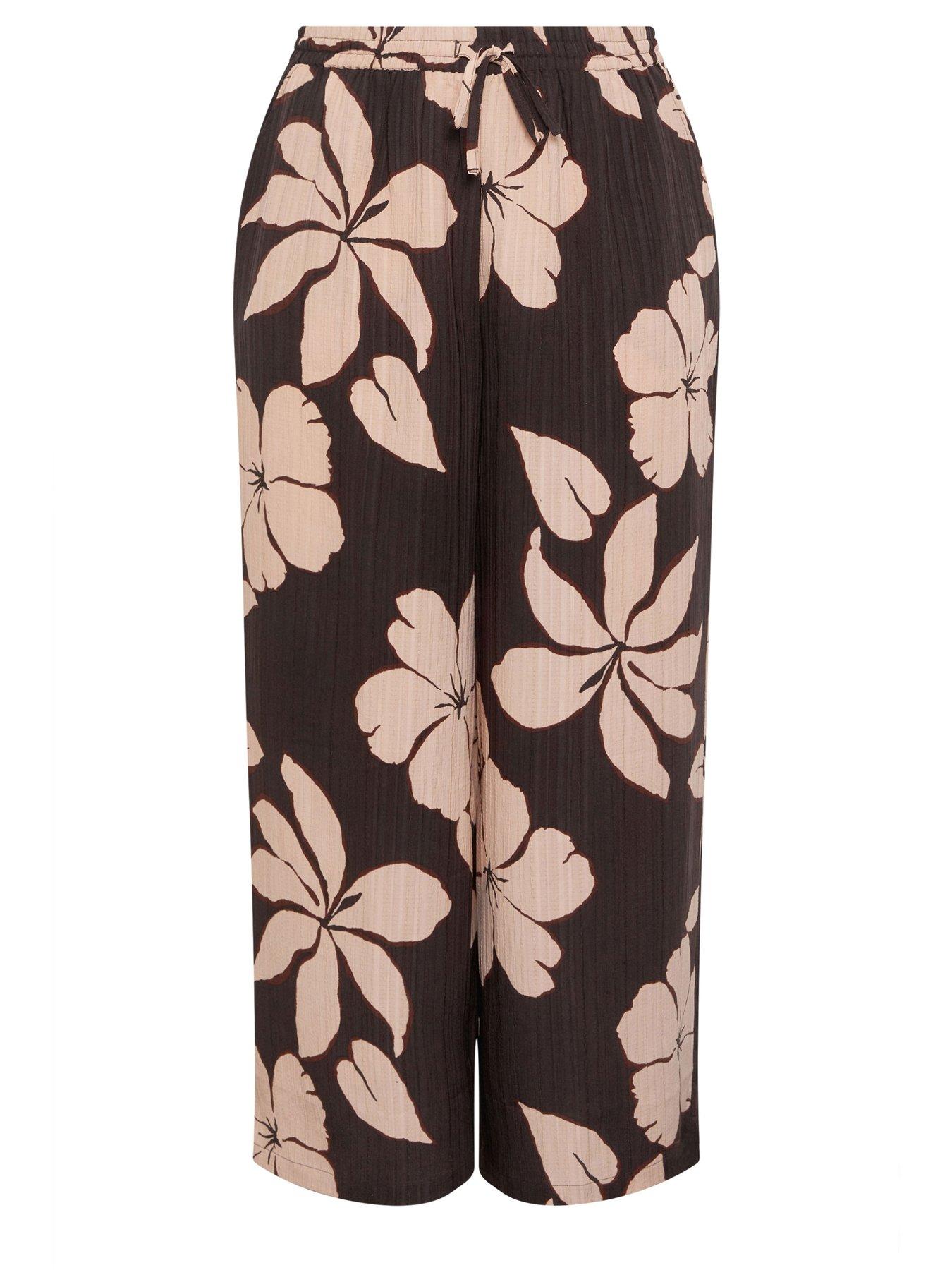 Image 5 of 5 of Yours Curve Floral Print Wide Leg Trouser