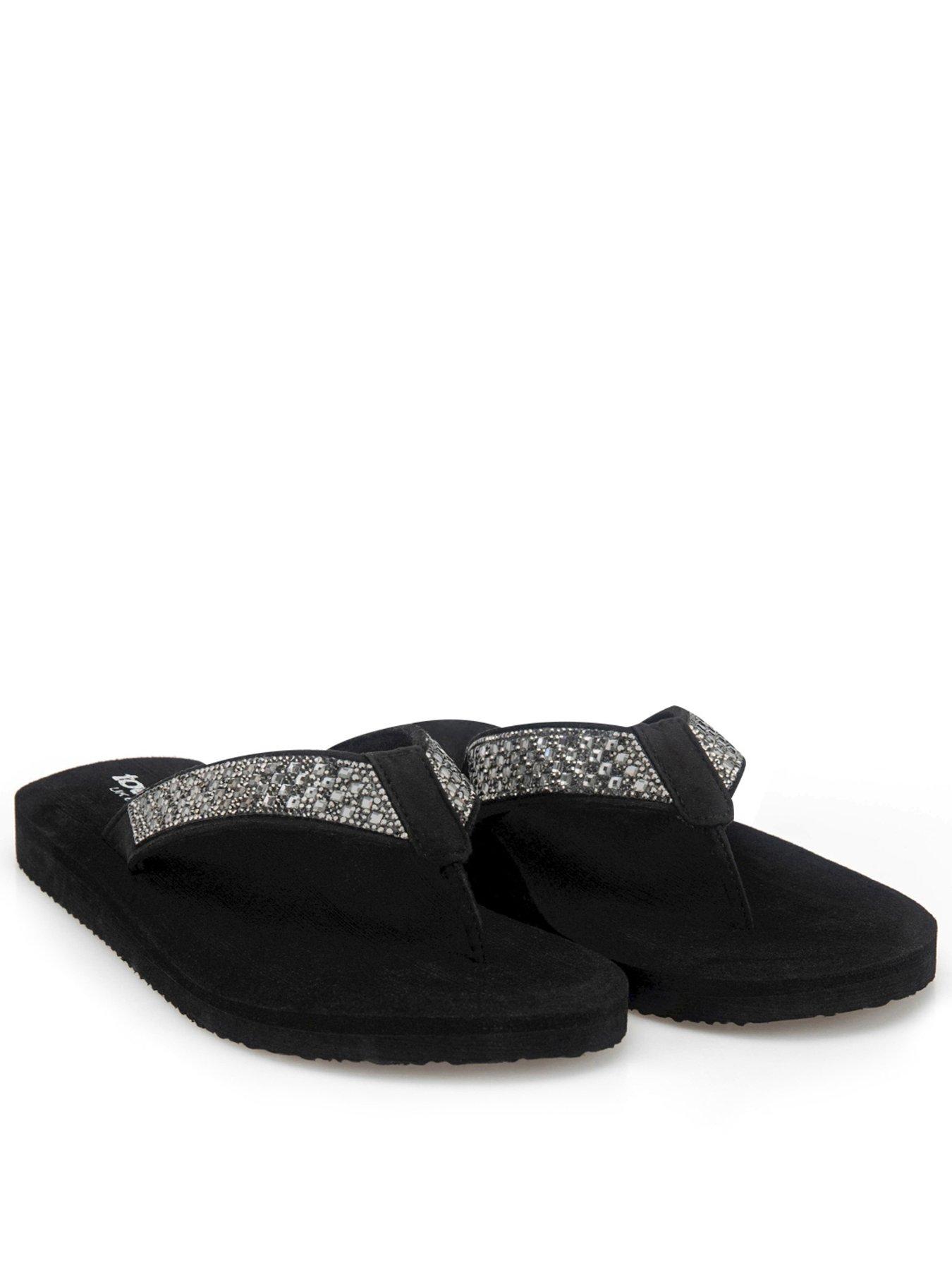 TOTES Ladies Beaded Wedge Flip Flop - Black