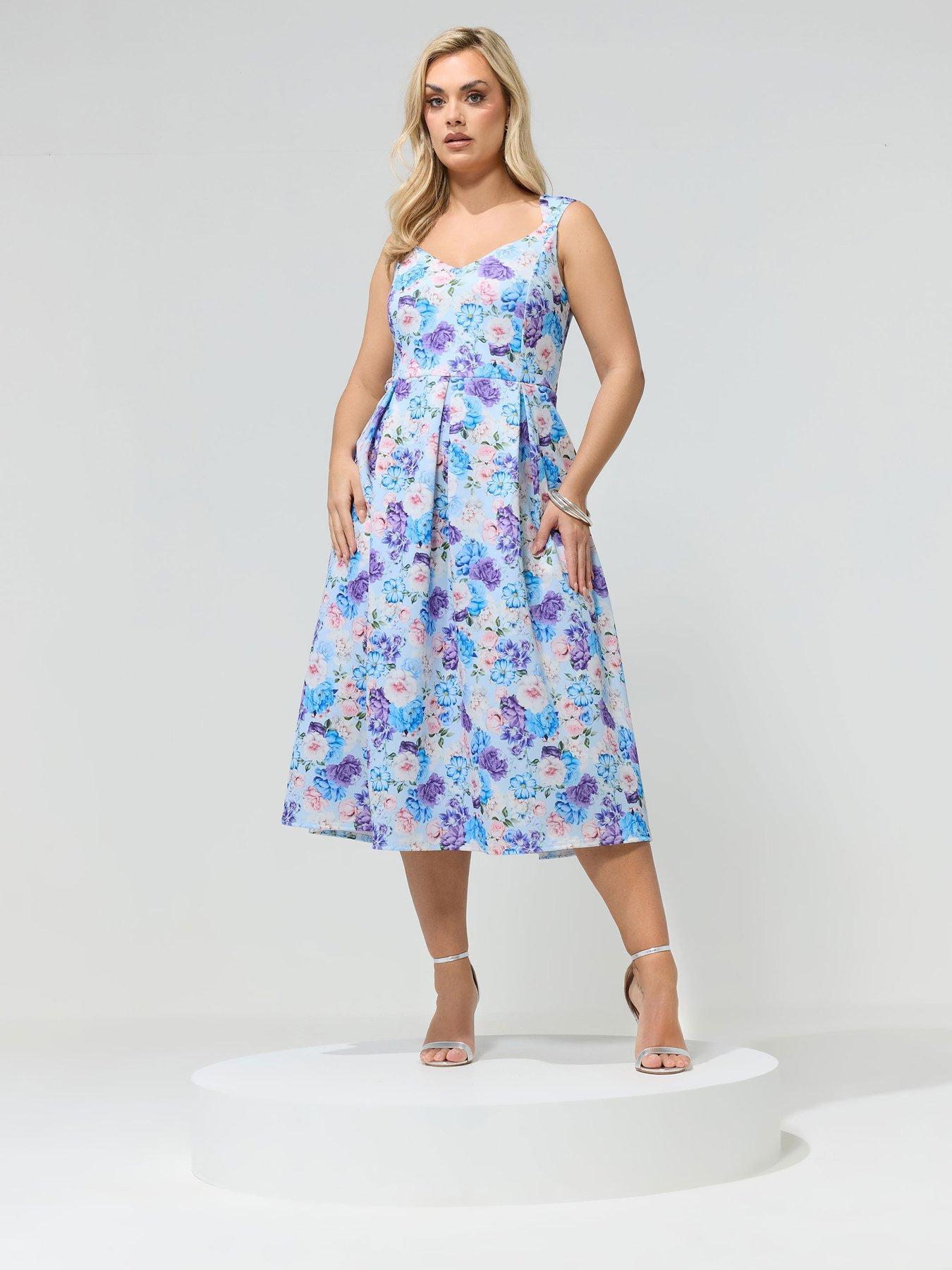 Image 1 of 5 of Yours Curve Floral Scuba Dress - Blue