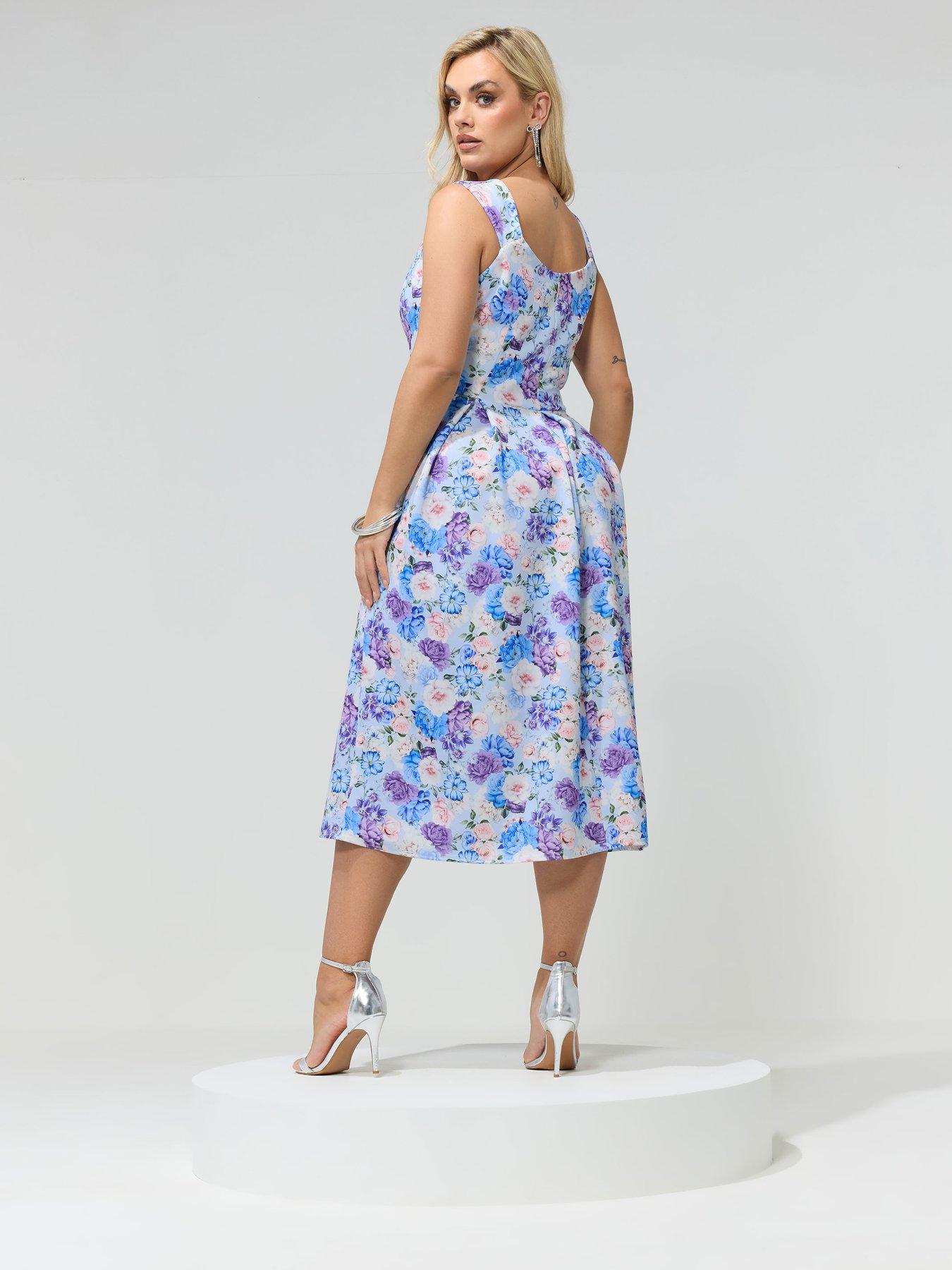 Image 2 of 5 of Yours Curve Floral Scuba Dress - Blue