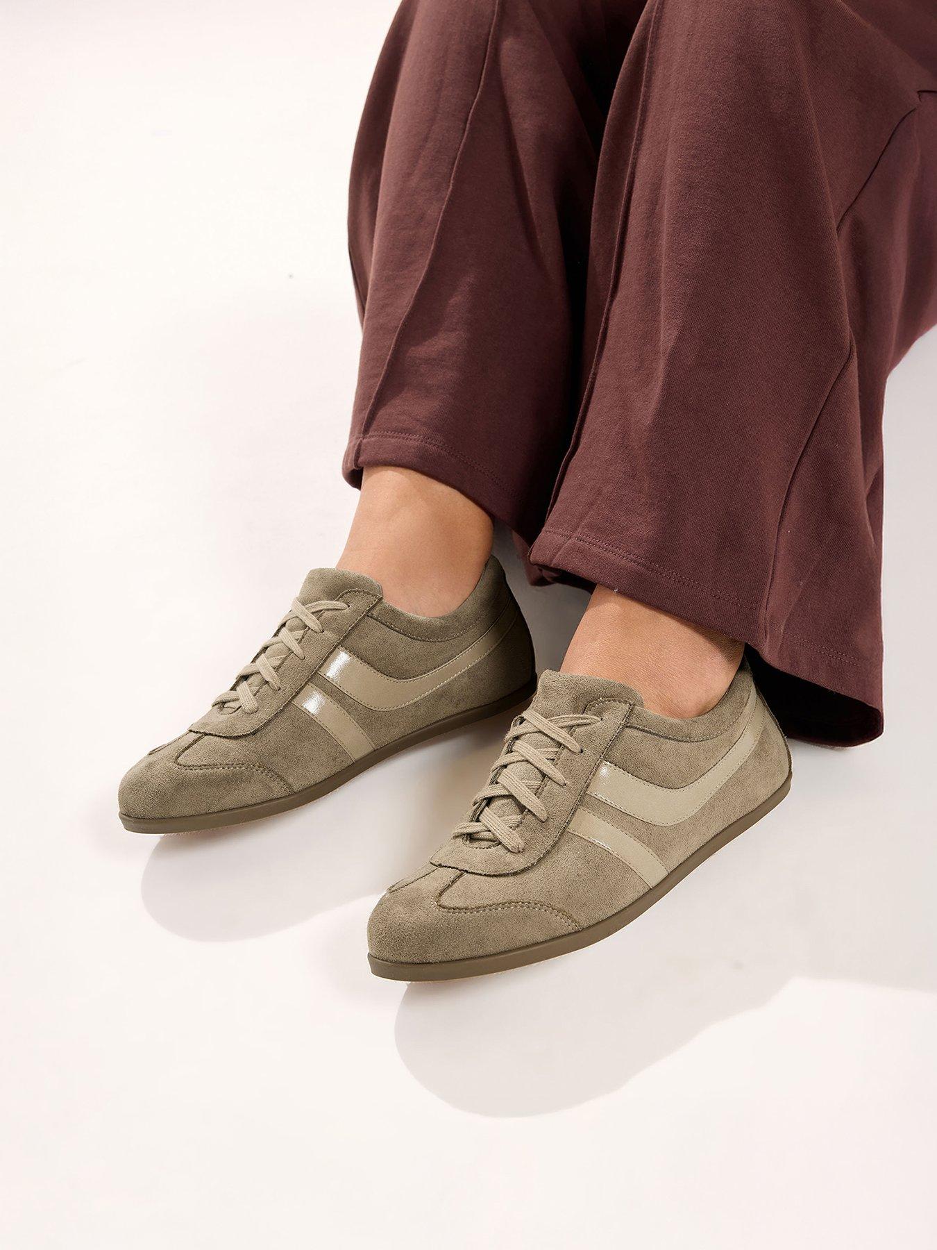 Yours Extra Wide Fit Low Profile Trainers