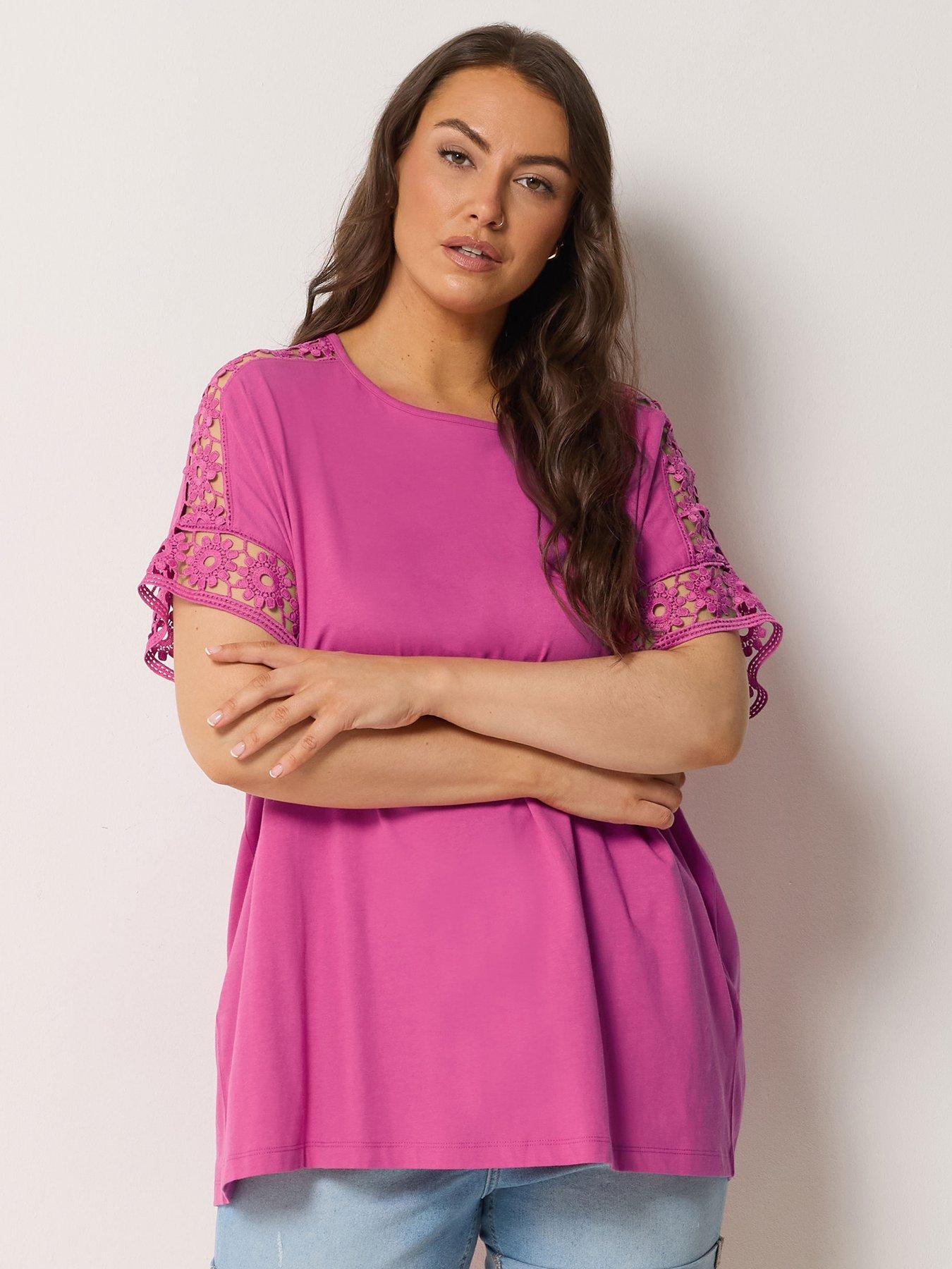 Image 1 of 4 of Yours Curve Boxy Crochet T-Shirt - Pink