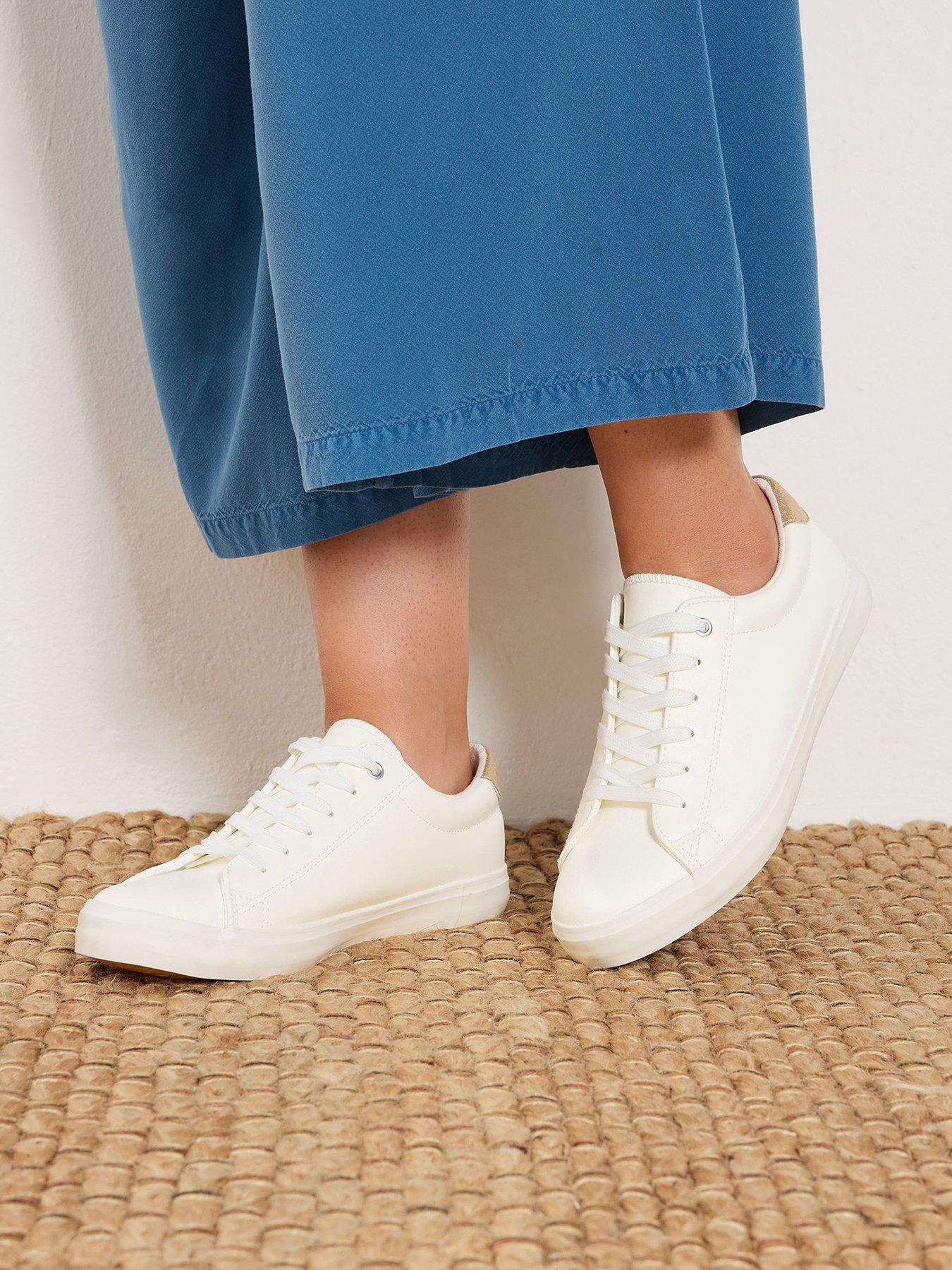Yours Extra Wide Fit Slimsole Lace Up Trainers