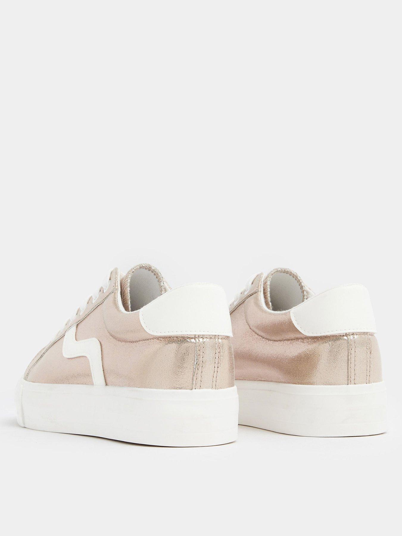 Image 3 of 4 of Yours Extra Wide Fit Swoosh Side Slab Trainers - Gold