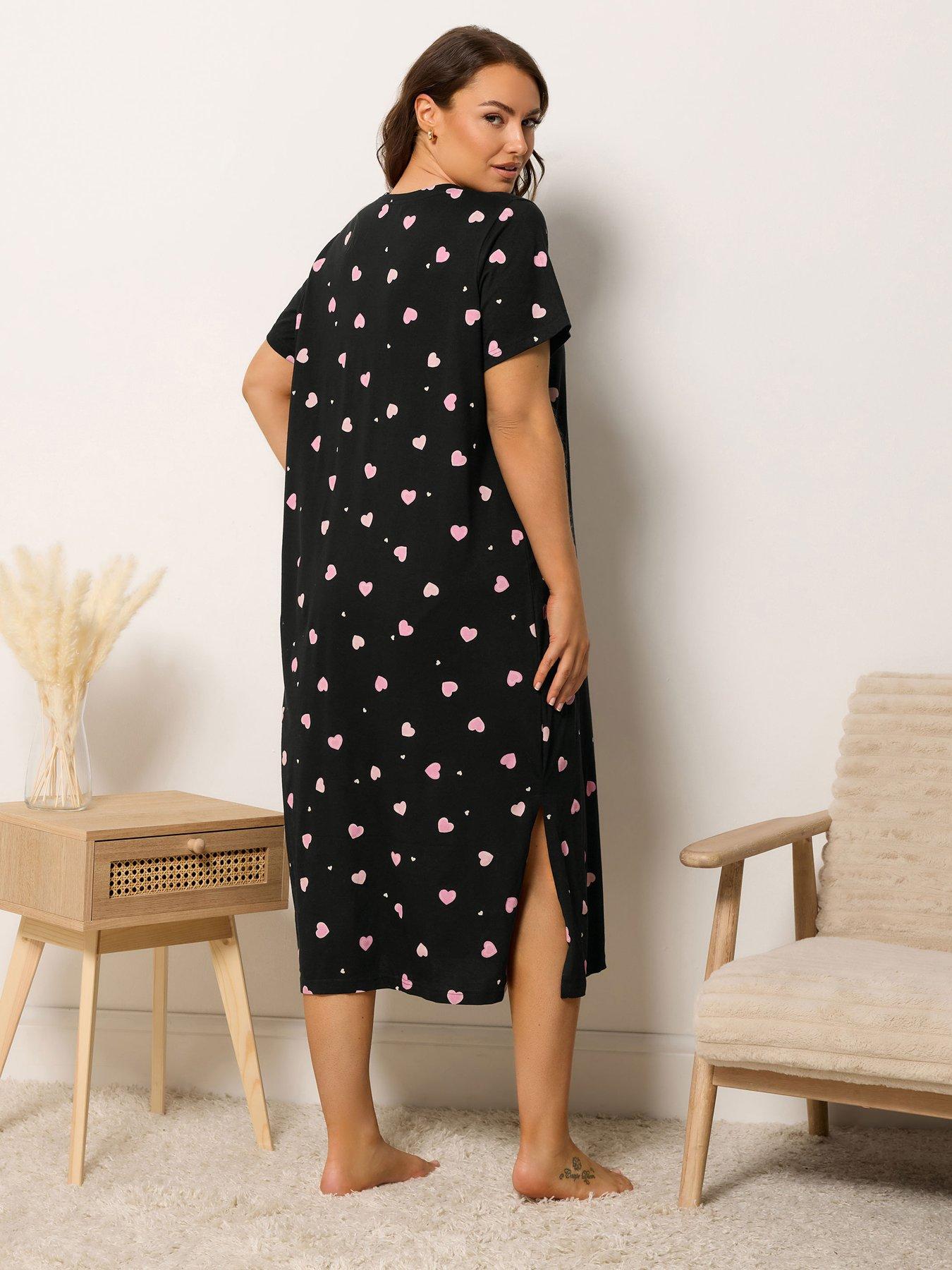 Image 2 of 5 of Yours Curve Heart Print Midaxi Nightdress - Black