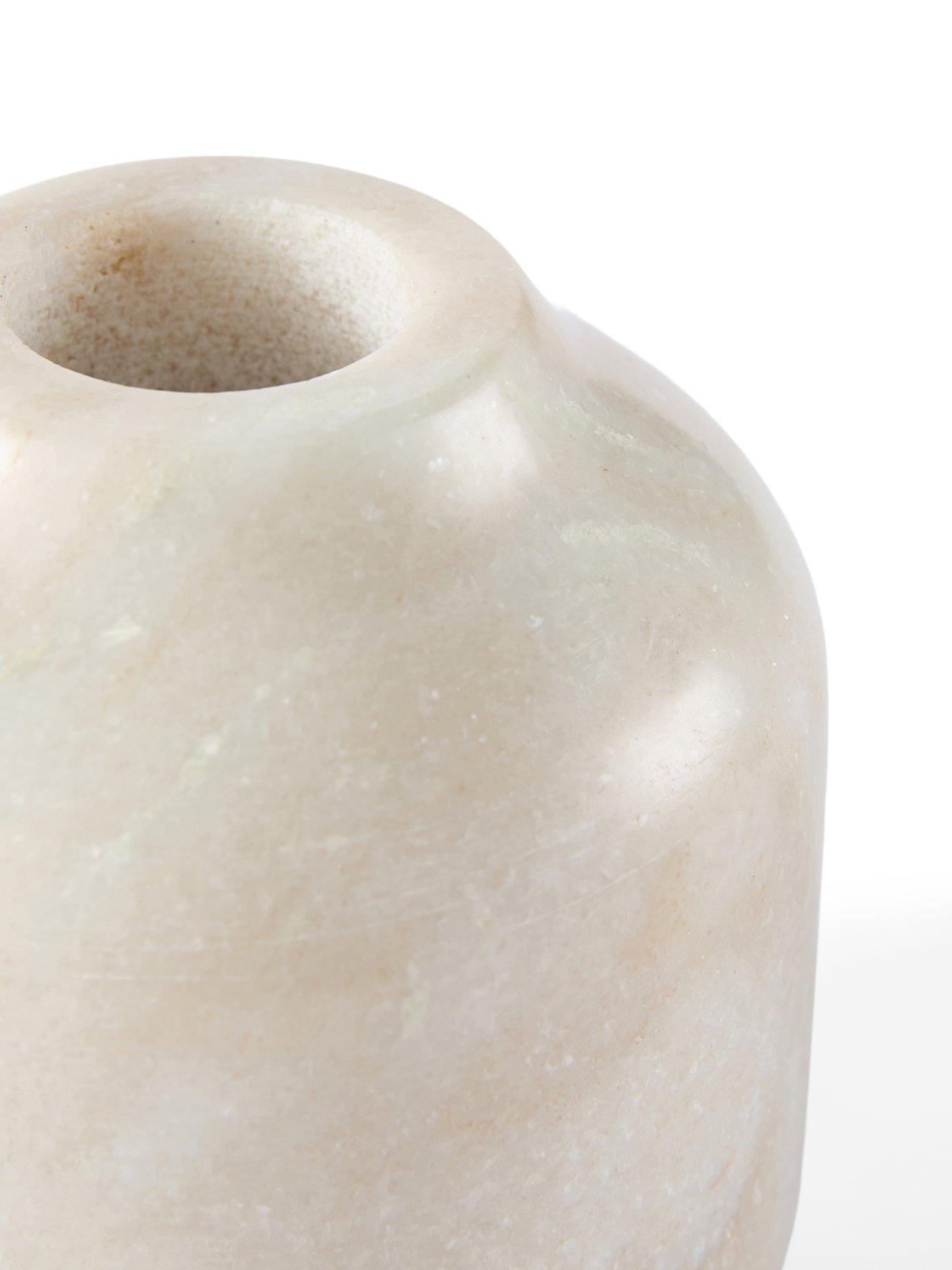 Image 5 of 8 of Michelle Keegan Home Set Of 2 Marble Mini Bud Vases