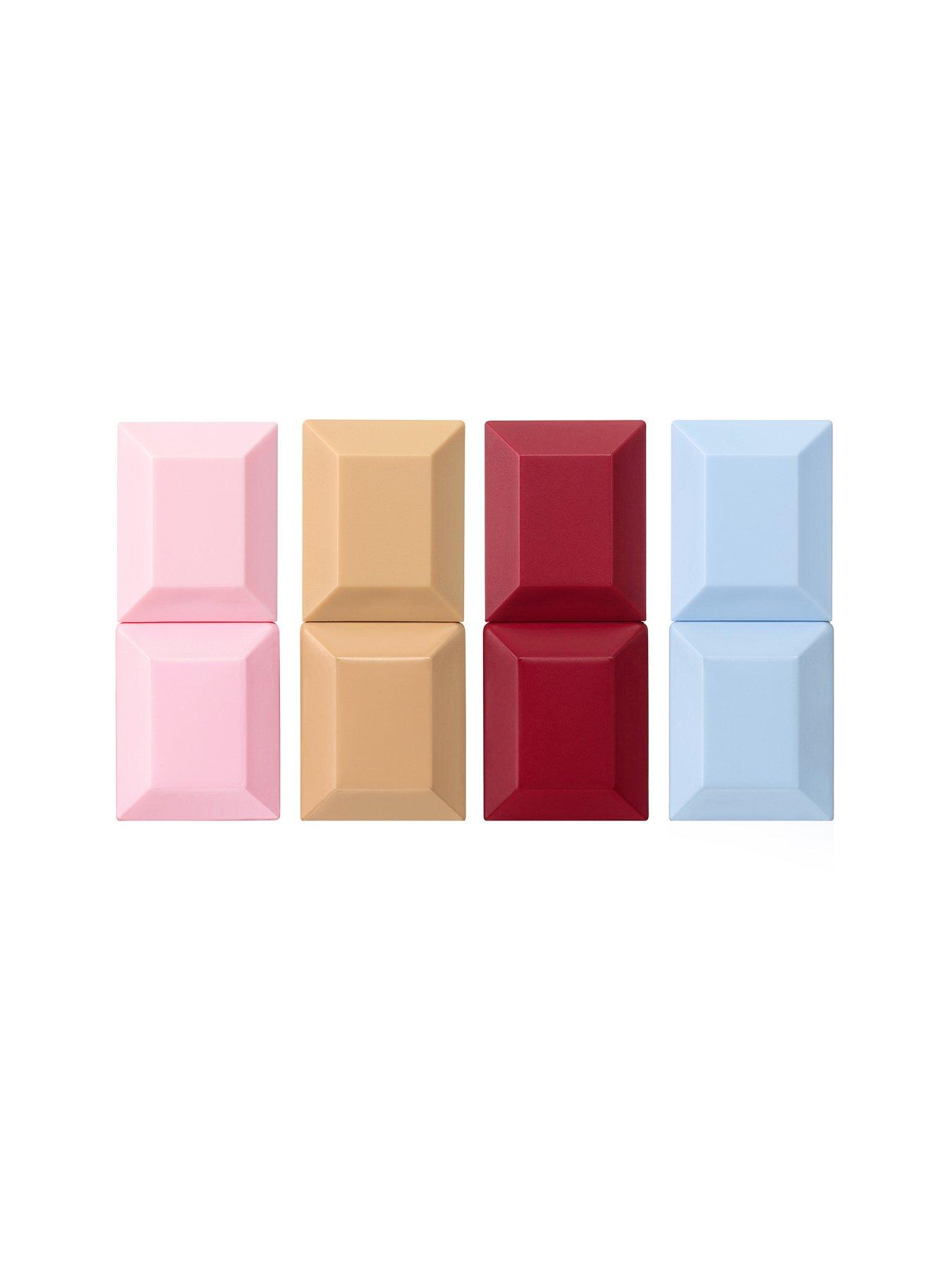 Image 3 of 5 of Sabrina Carpenter Sweet Tooth 4x10ml Bite Size Gift Set