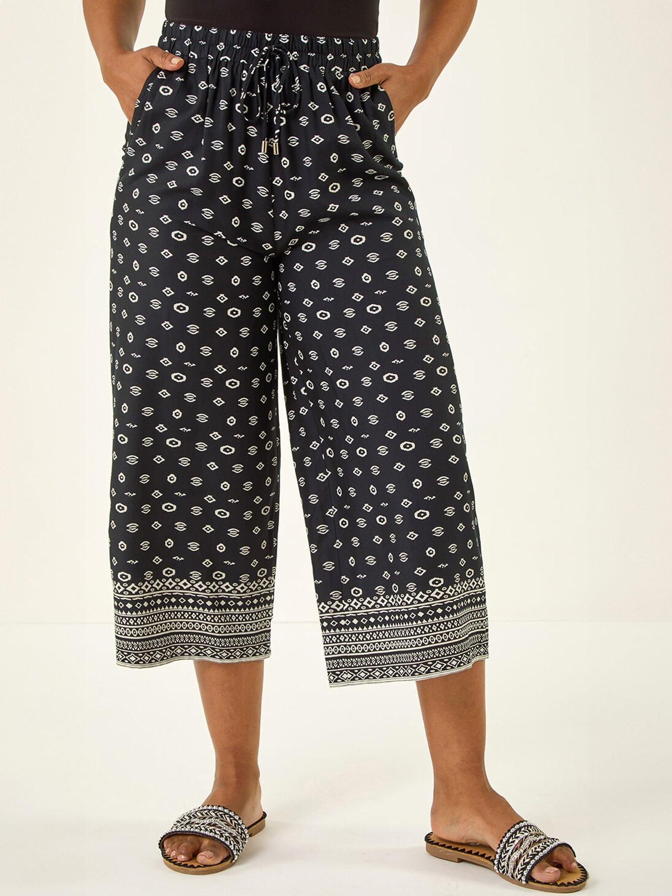 Roman Petite Border Print Cropped Trouser