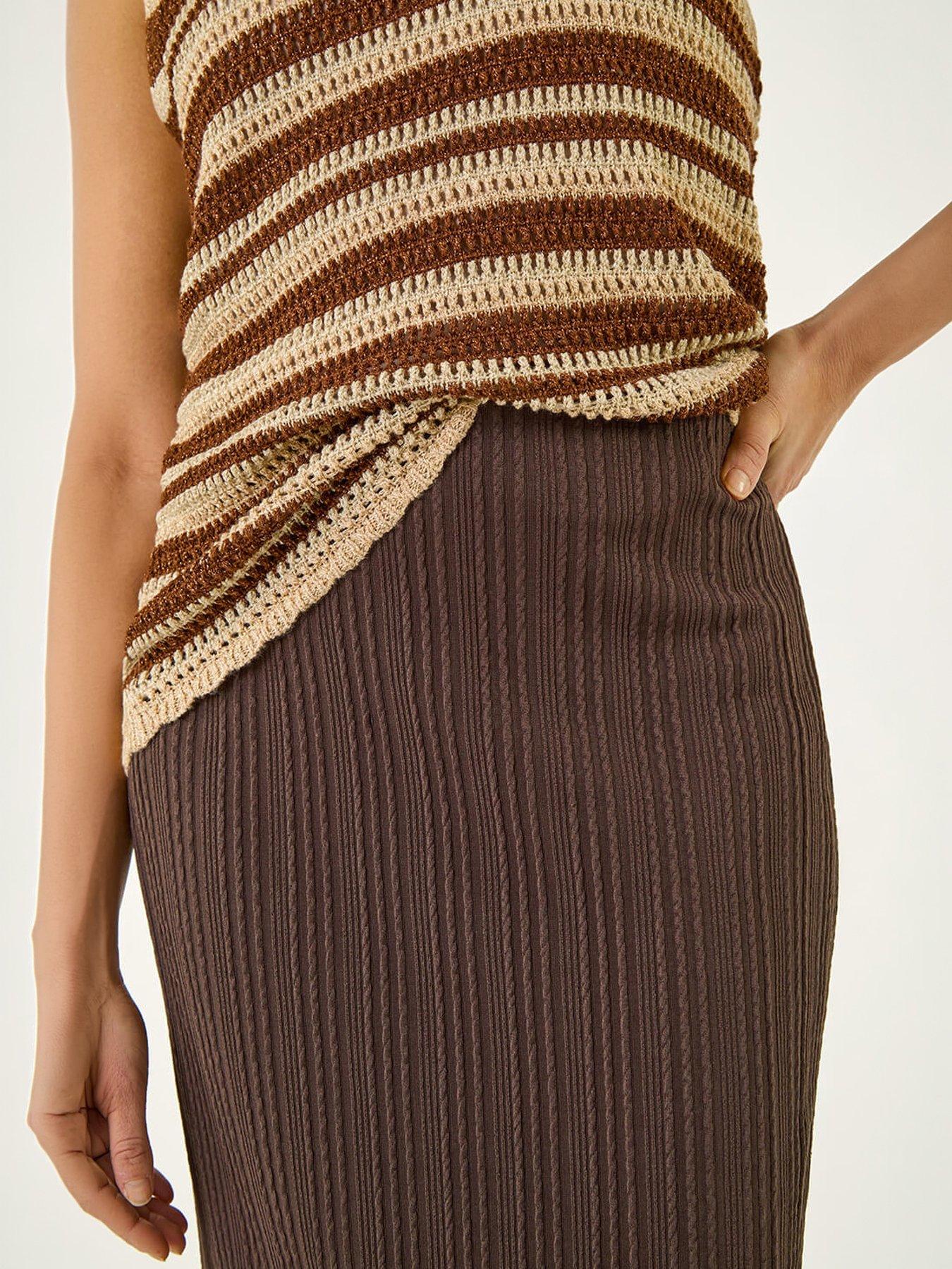Image 2 of 5 of Roman Textured Chevron Stretch Skirt