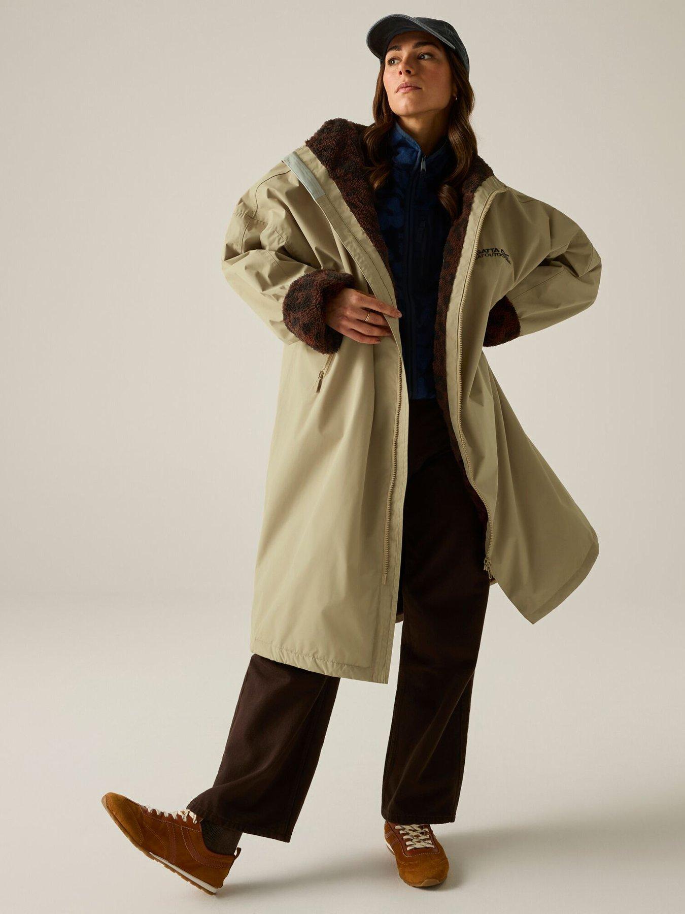 Regatta Adult Waterproof Robe - Barleycorn | Very