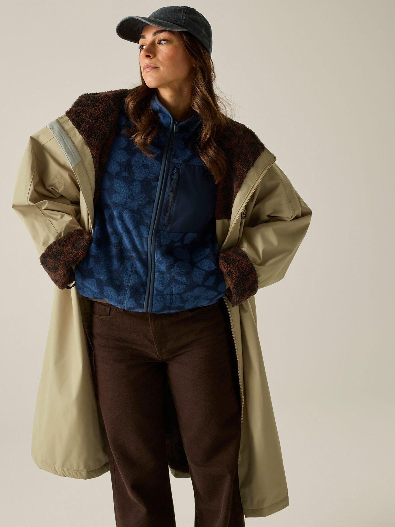 Regatta Adult Waterproof Robe - Barleycorn | Very