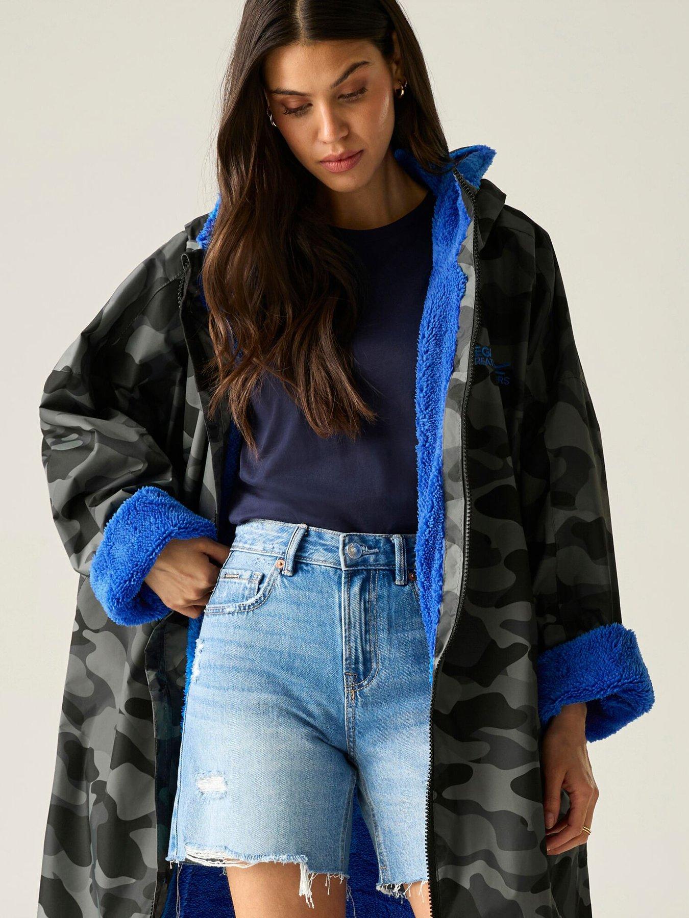 Regatta Adult Waterproof Robe- Camo/Sonic Blue | Very