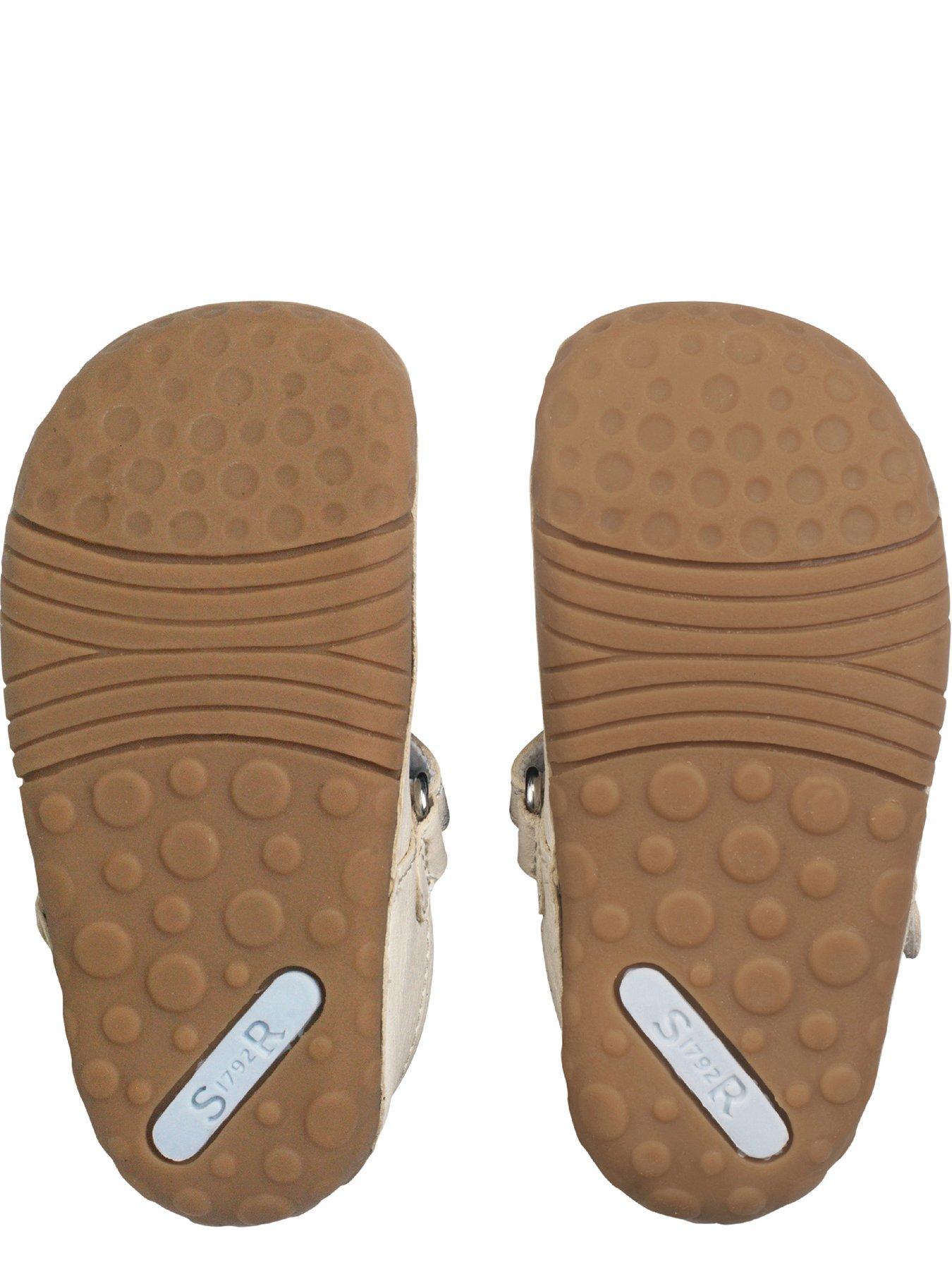 Image 5 of 6 of Start-rite Squish Pre Walker Shoe - Cream