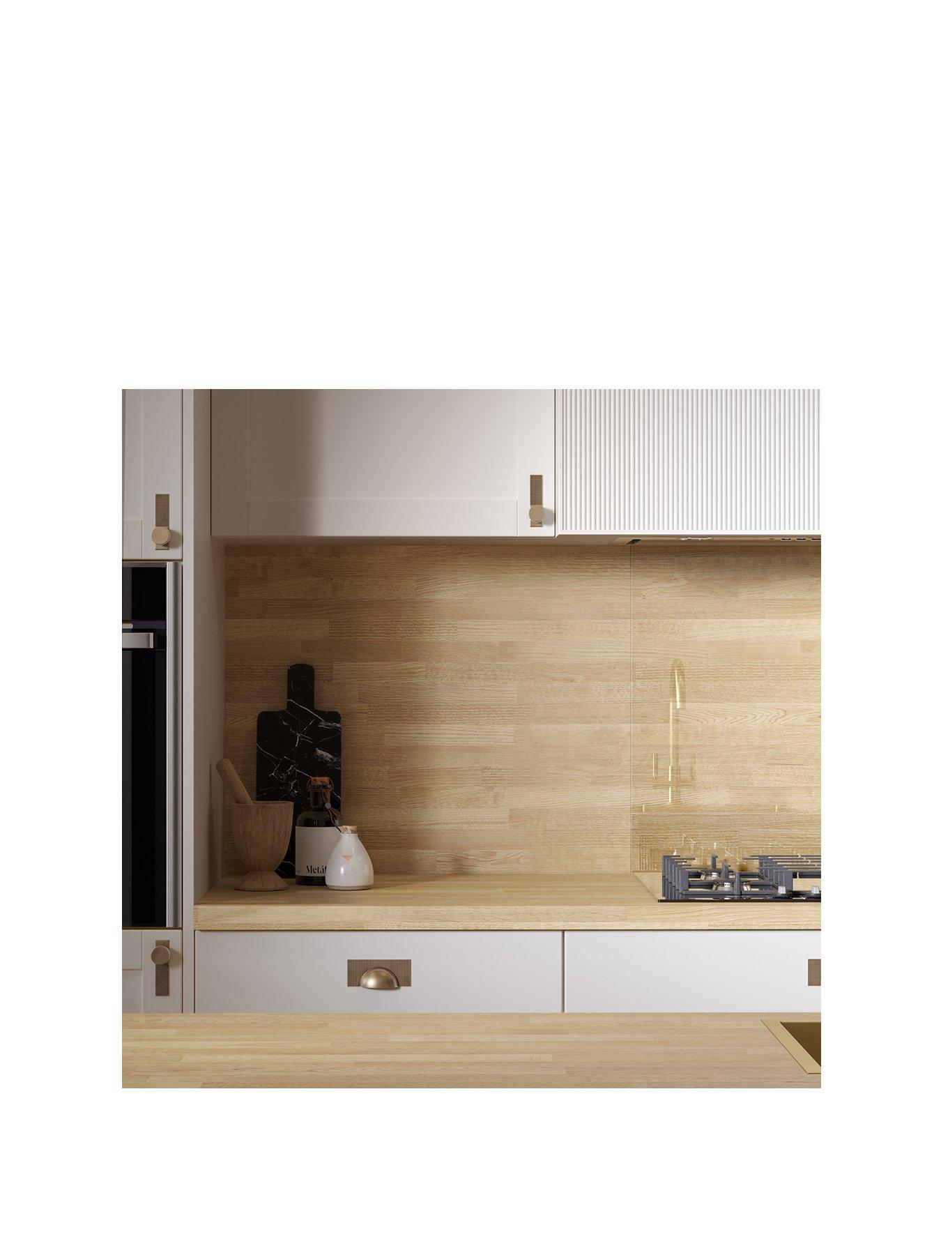 Image 2 of 6 of WilsonArt Omega Modern Natural Blocked Oak Square Edge Laminate Kitchen Breakfast Bar - 4100 x 900mm x 38mm