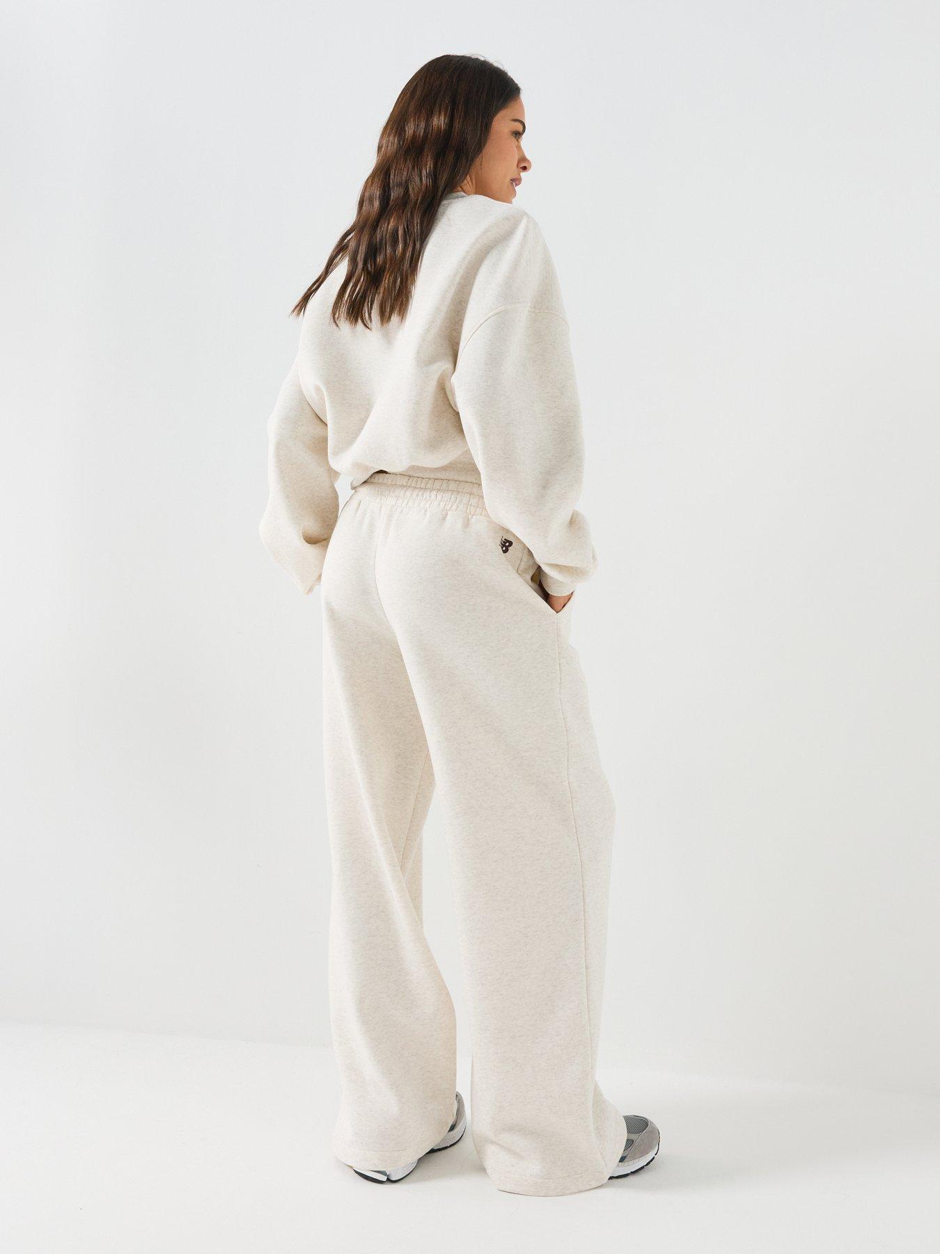 Image 6 of 6 of New Balance Women's Trackside Fleece Trousers - Cream