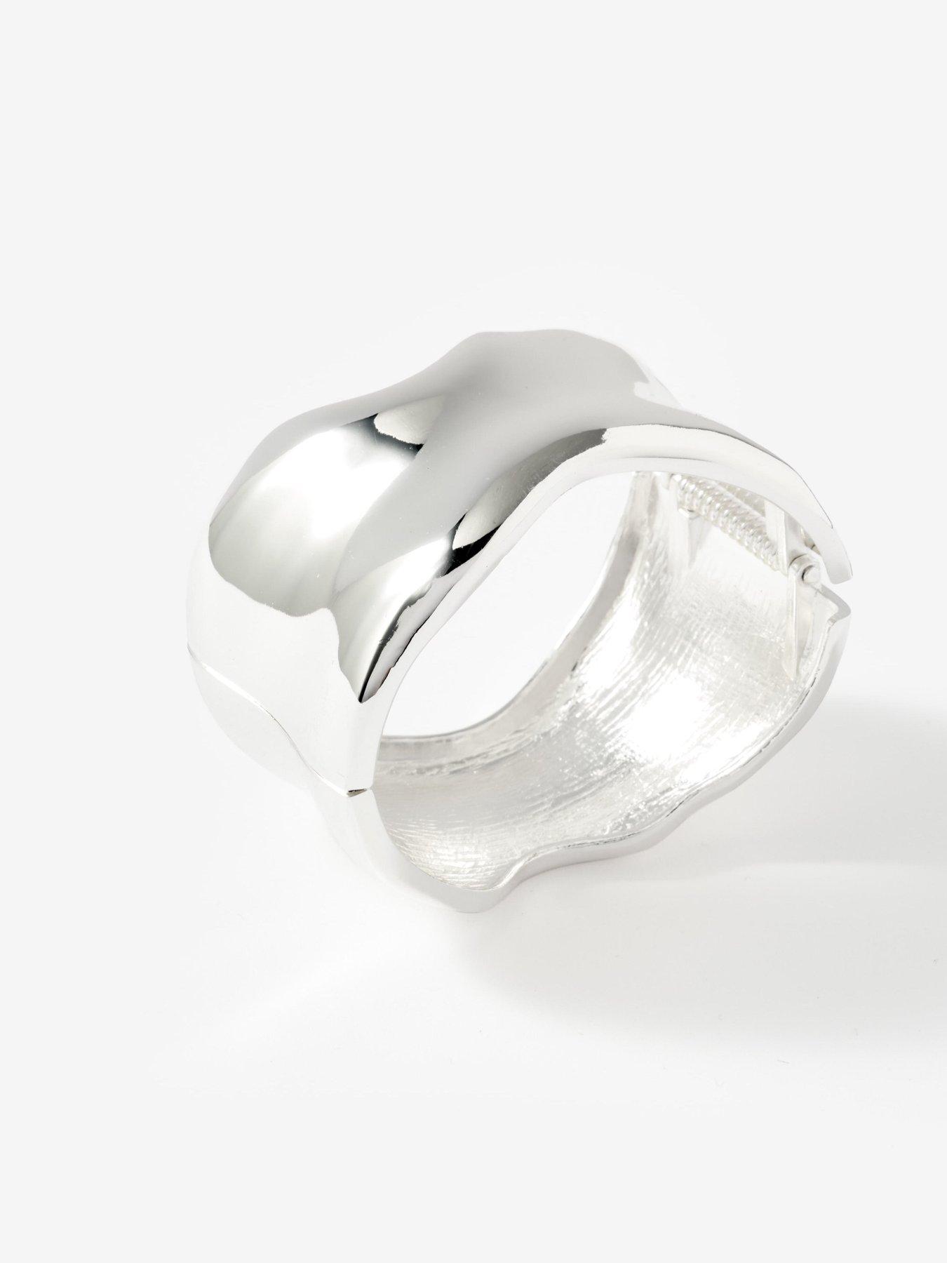 Image 2 of 4 of Mint Velvet Silver Clean Wave Bangle