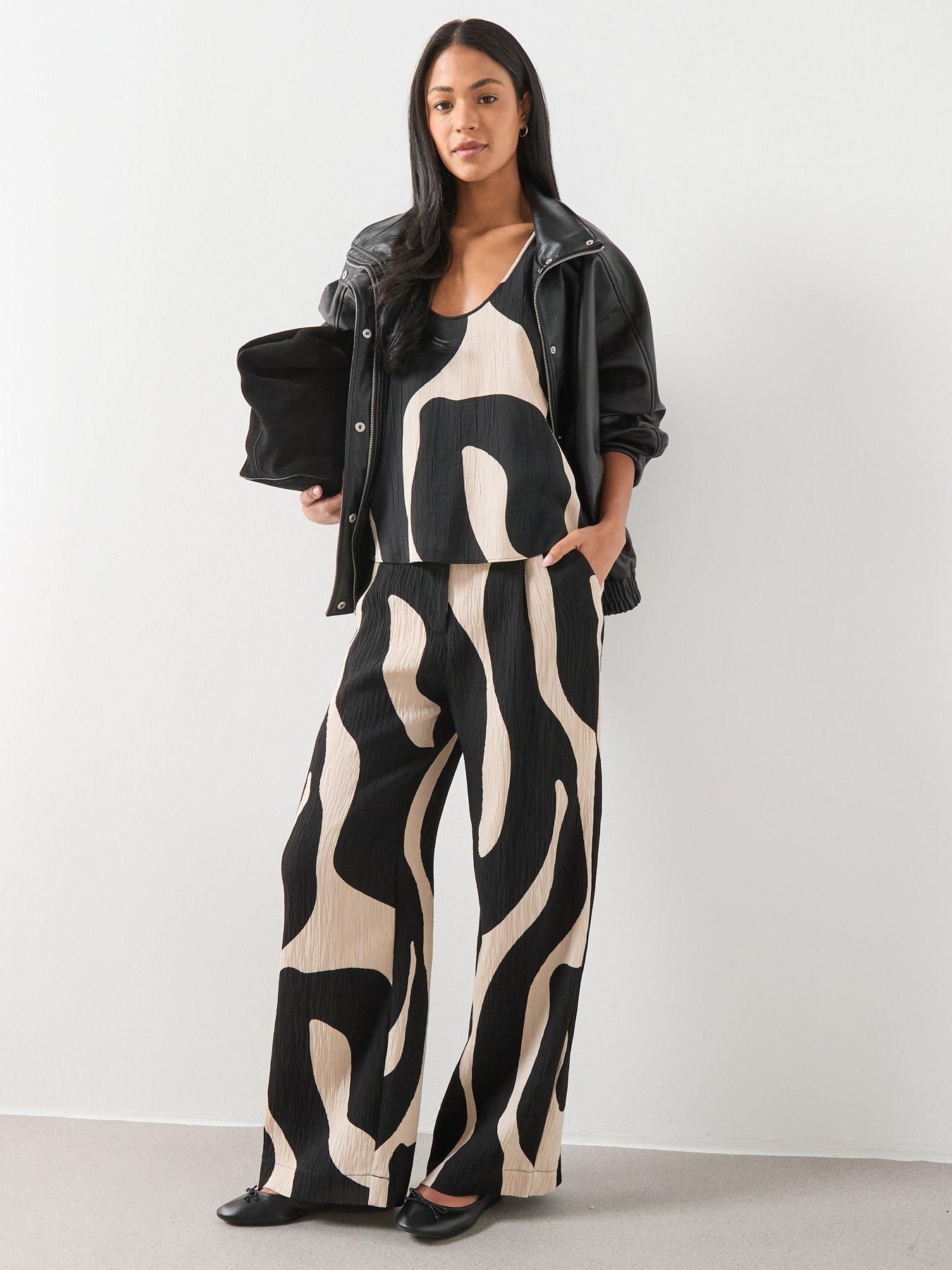 Image 3 of 6 of Mango Printed Straight Trousers - Black