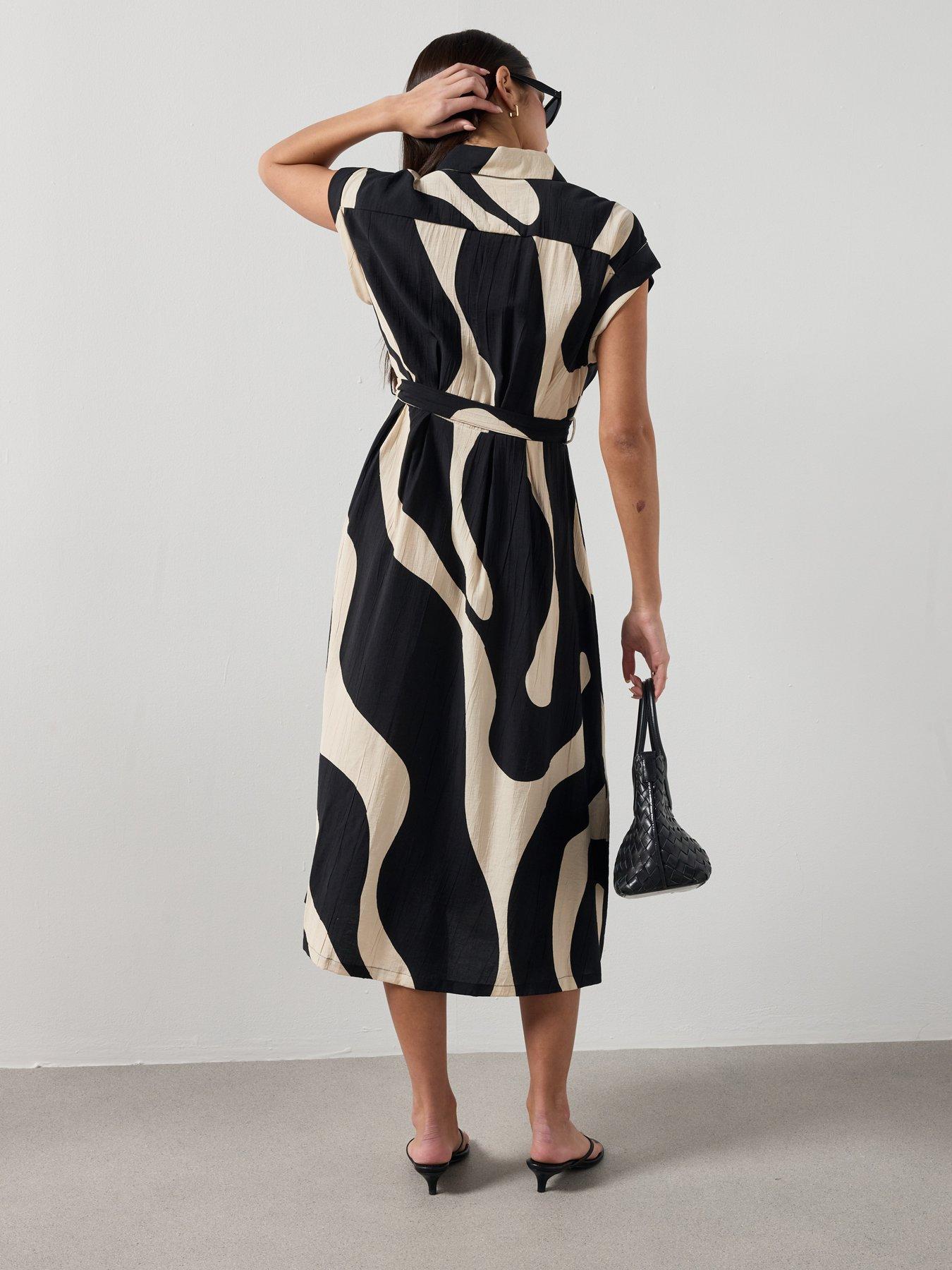 Image 5 of 6 of Mango Long Printed Shirt Dress - Black