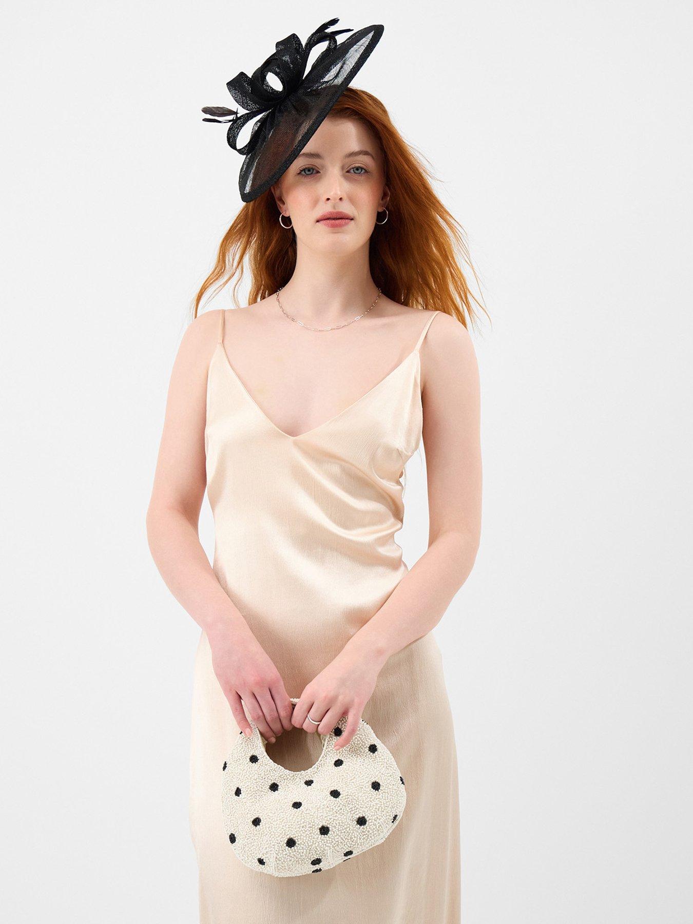 Image 2 of 4 of Accessorize Bow Feather Disc Fascinator