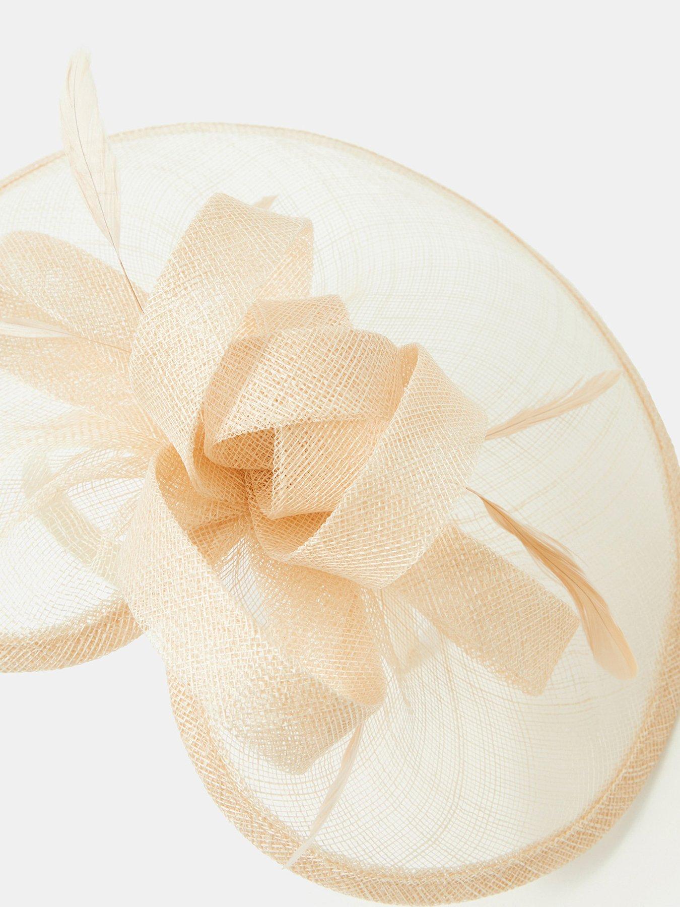 Image 4 of 4 of Accessorize Bow Feather Disc Fascinator
