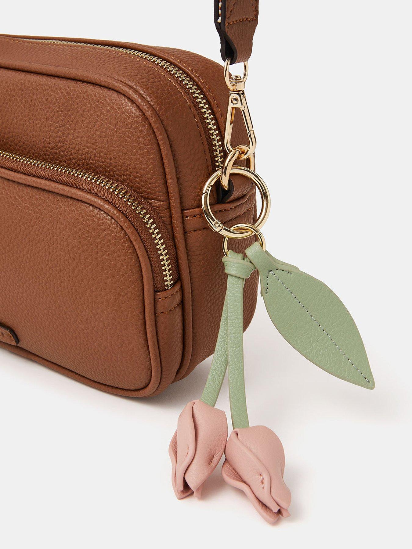 Image 2 of 3 of Accessorize Tulip Bag Charm